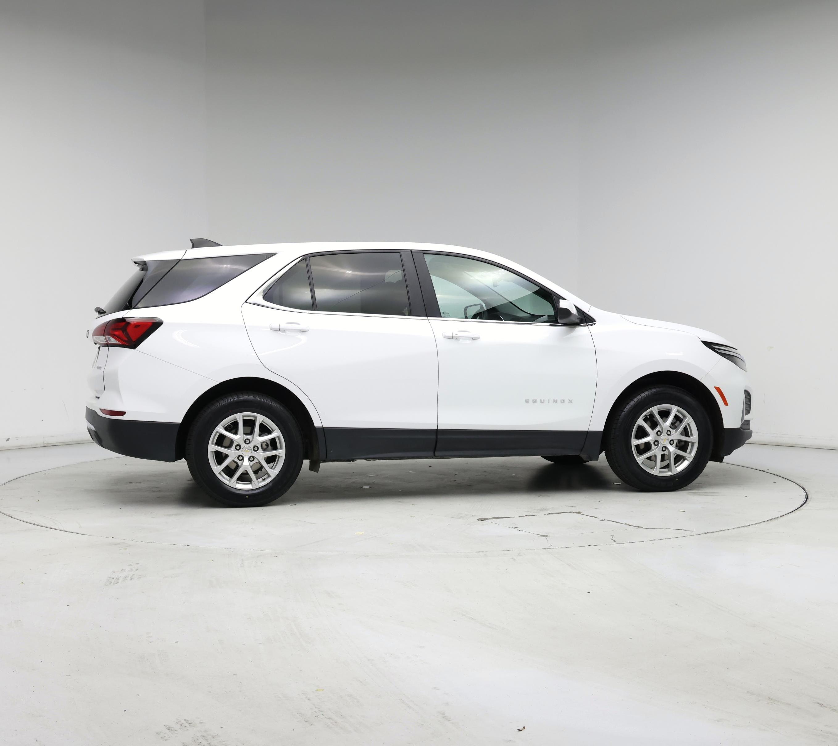 Thumbnail: 2023 Chevrolet Equinox - 7