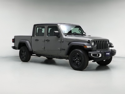Gray 2023 Jeep Gladiator Sport