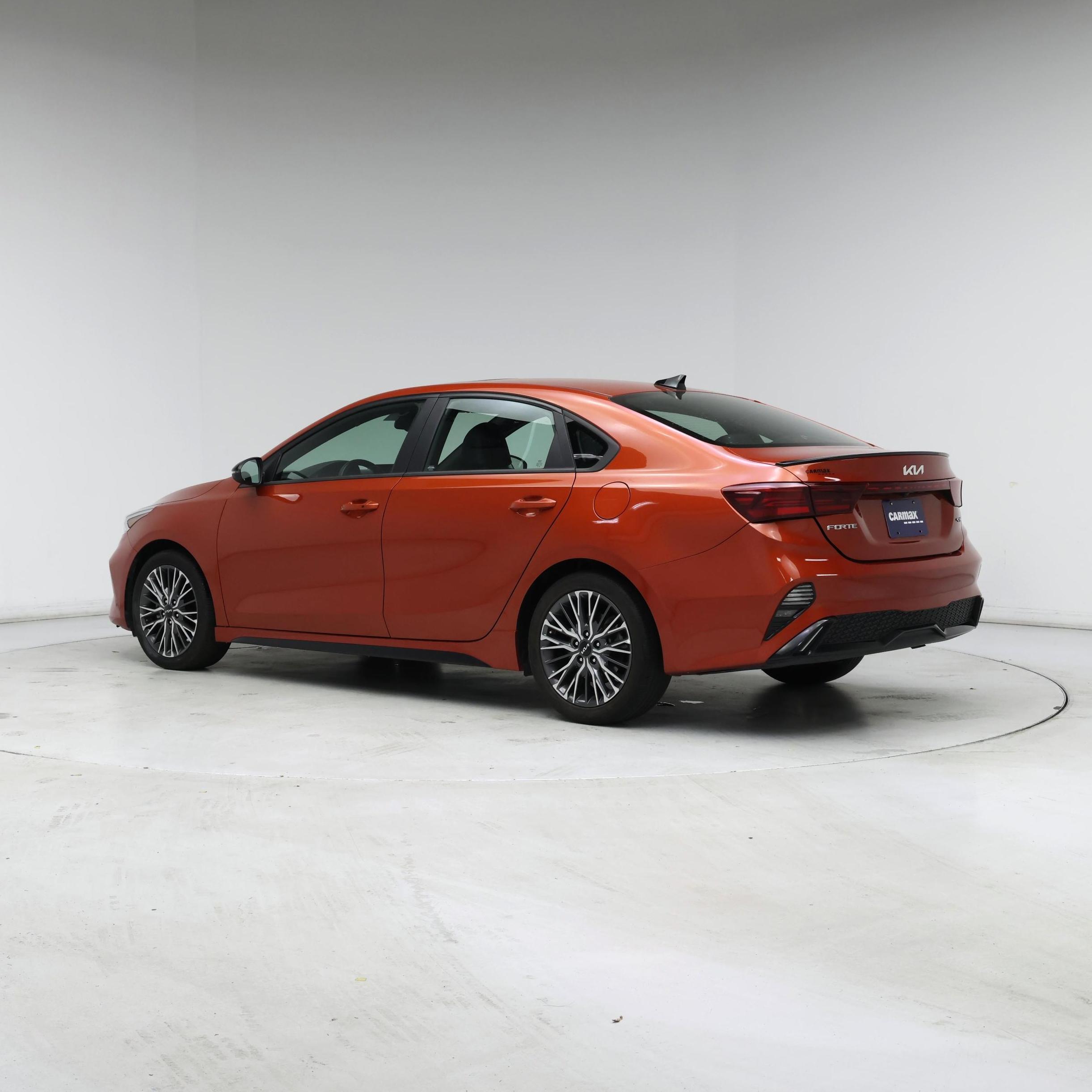 Thumbnail: 2023 Kia Forte - 2