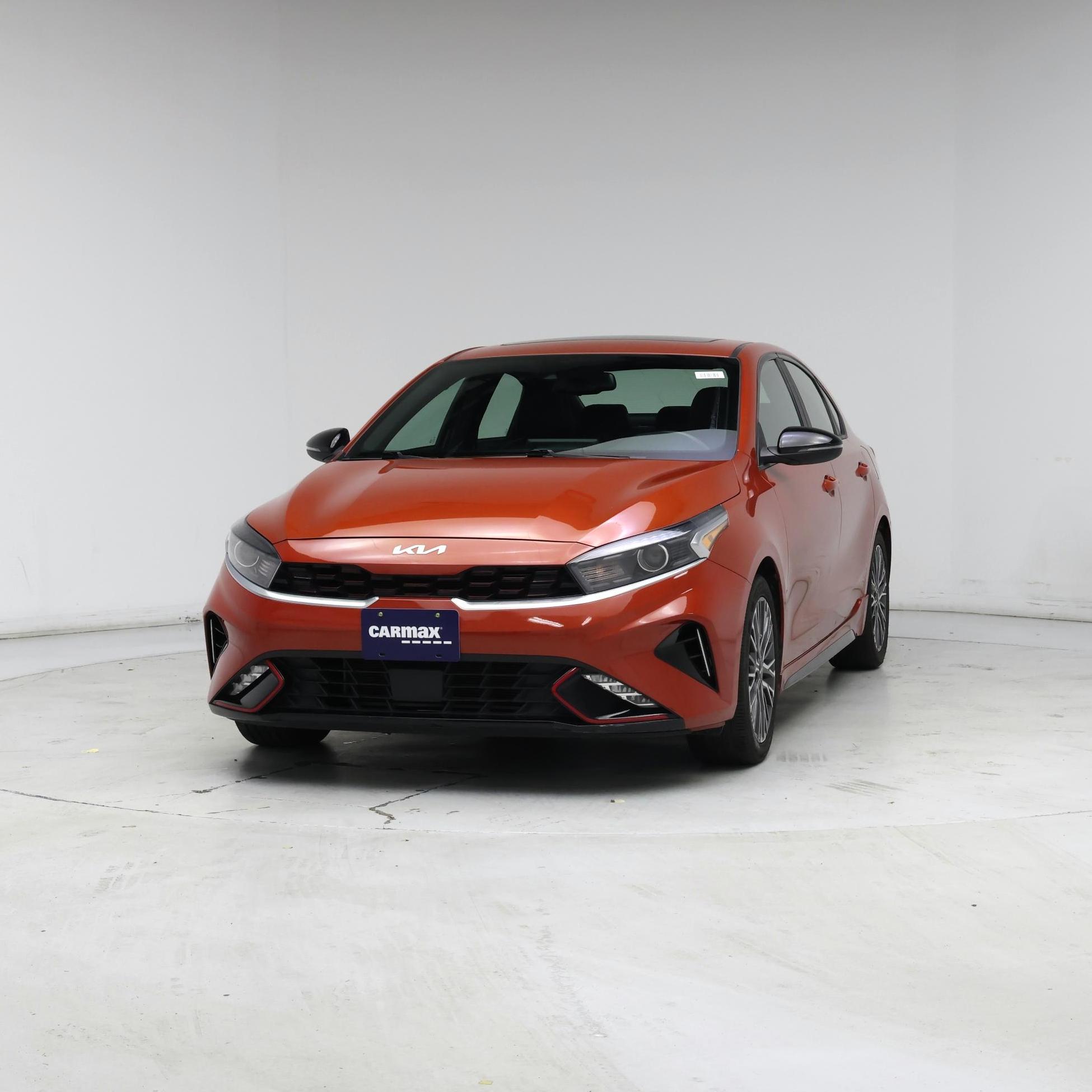 Thumbnail: 2023 Kia Forte - 4