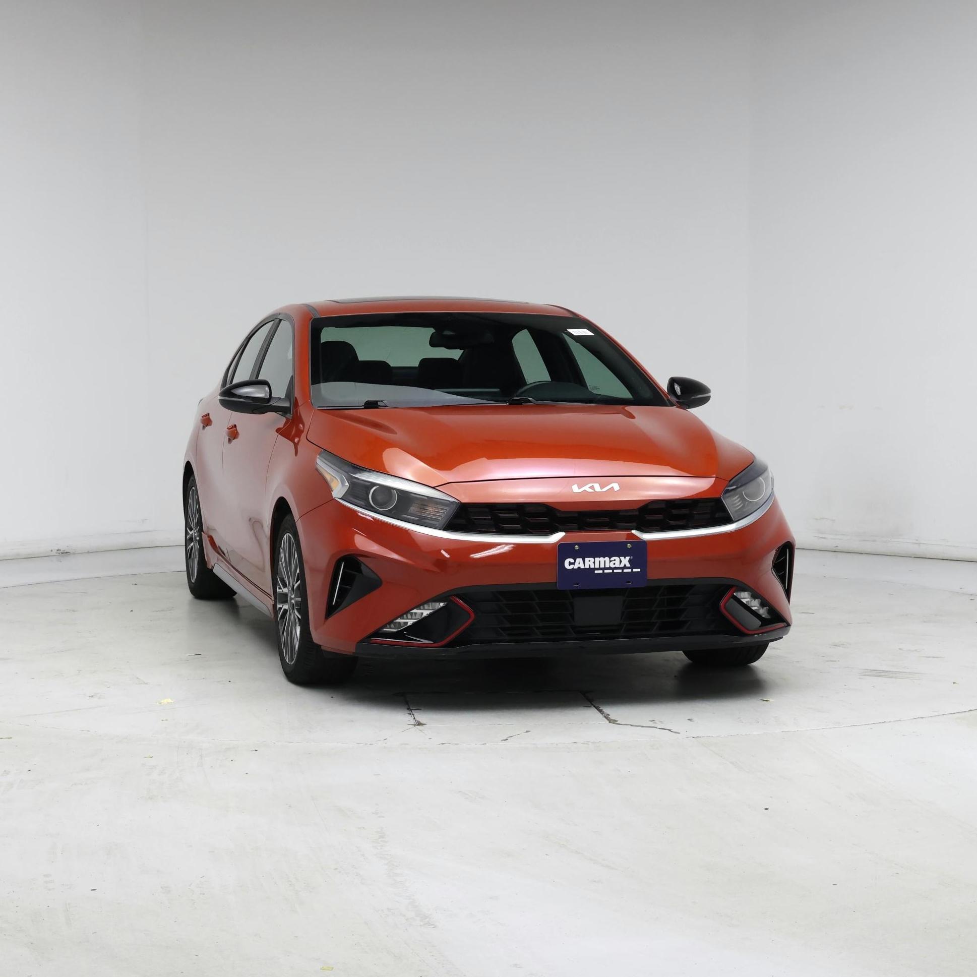 Thumbnail: 2023 Kia Forte - 5