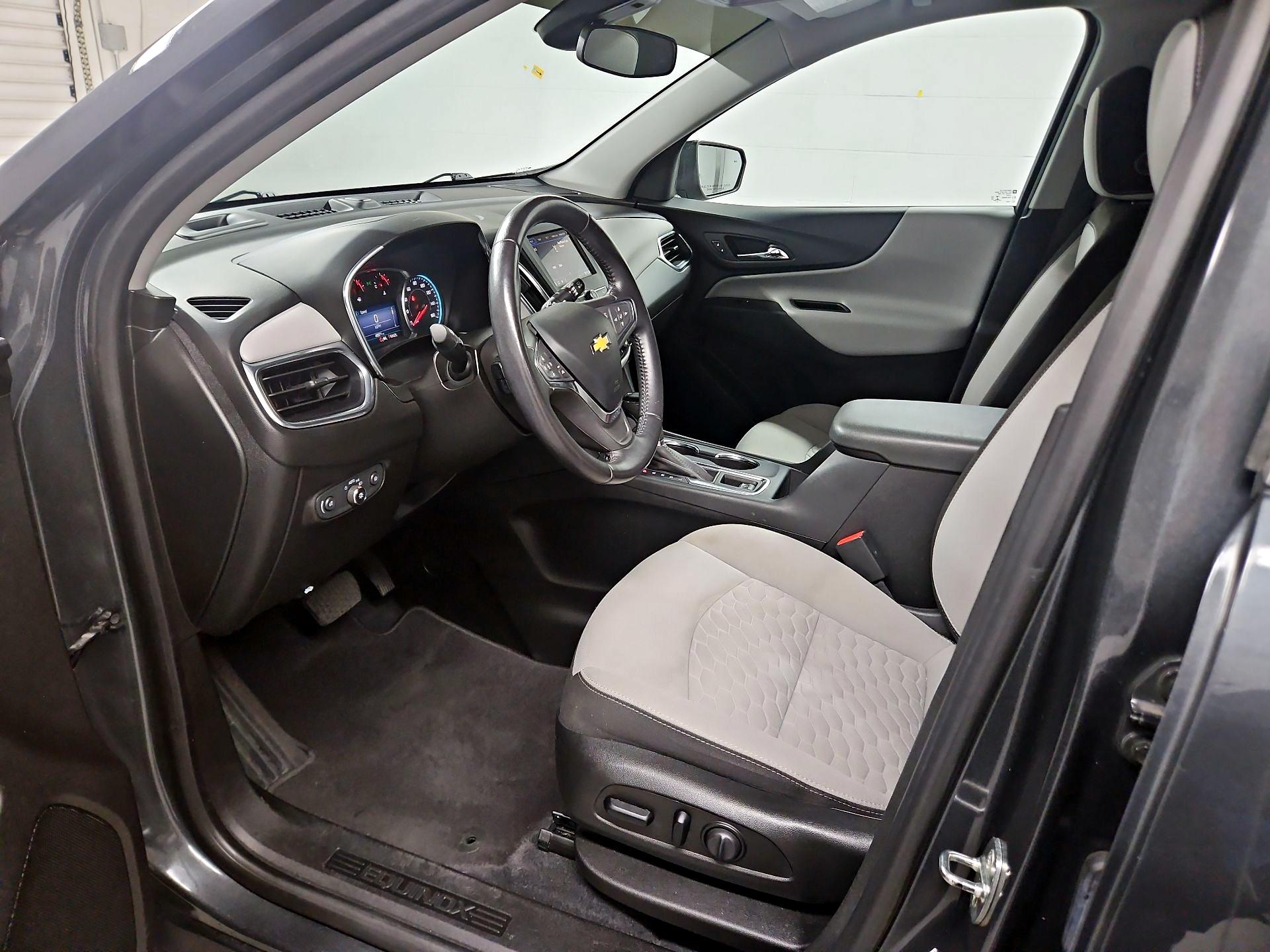 Thumbnail: 2021 Chevrolet Equinox - 11