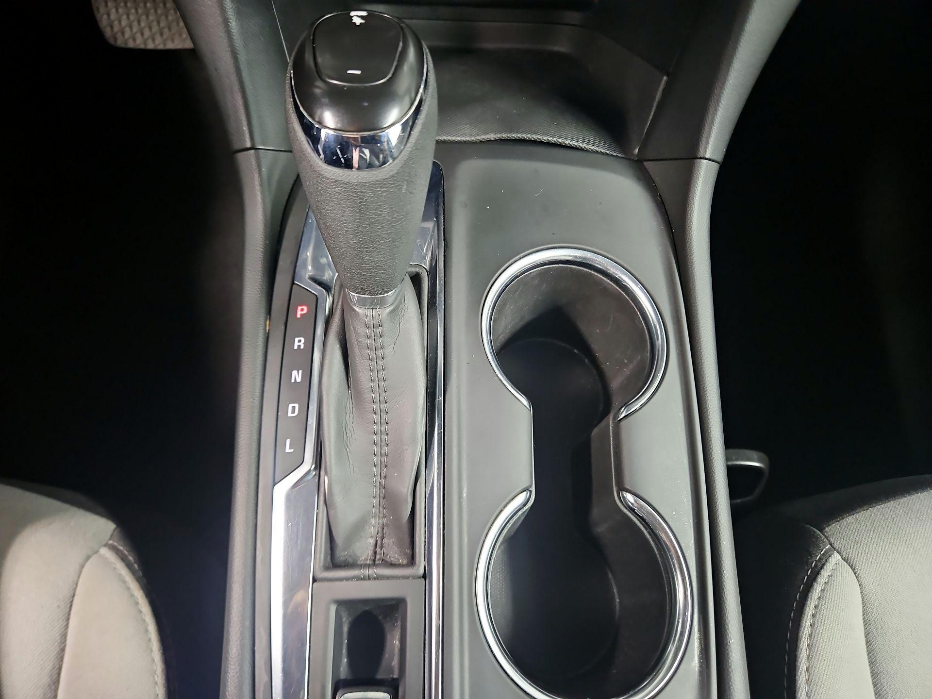 Thumbnail: 2021 Chevrolet Equinox - 17