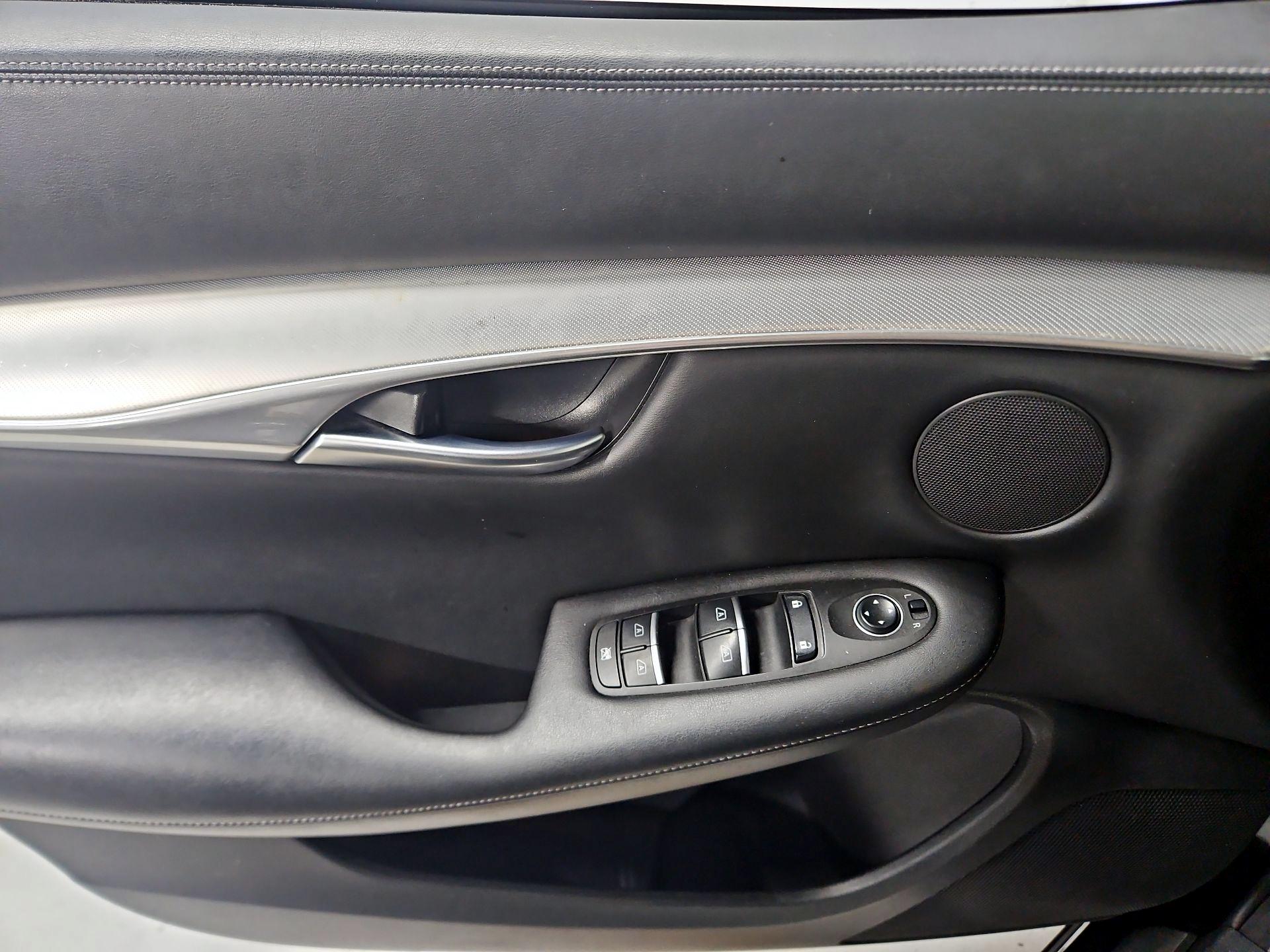 Thumbnail: 2021 INFINITI QX50 - 12