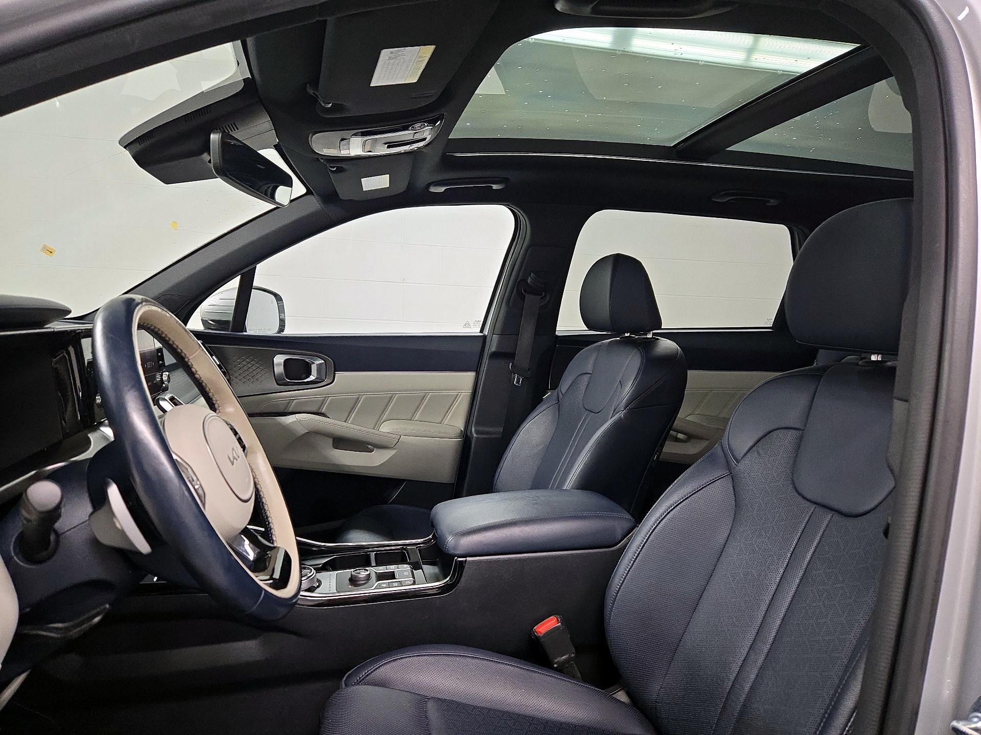 Thumbnail: 2022 Kia Sorento - 20