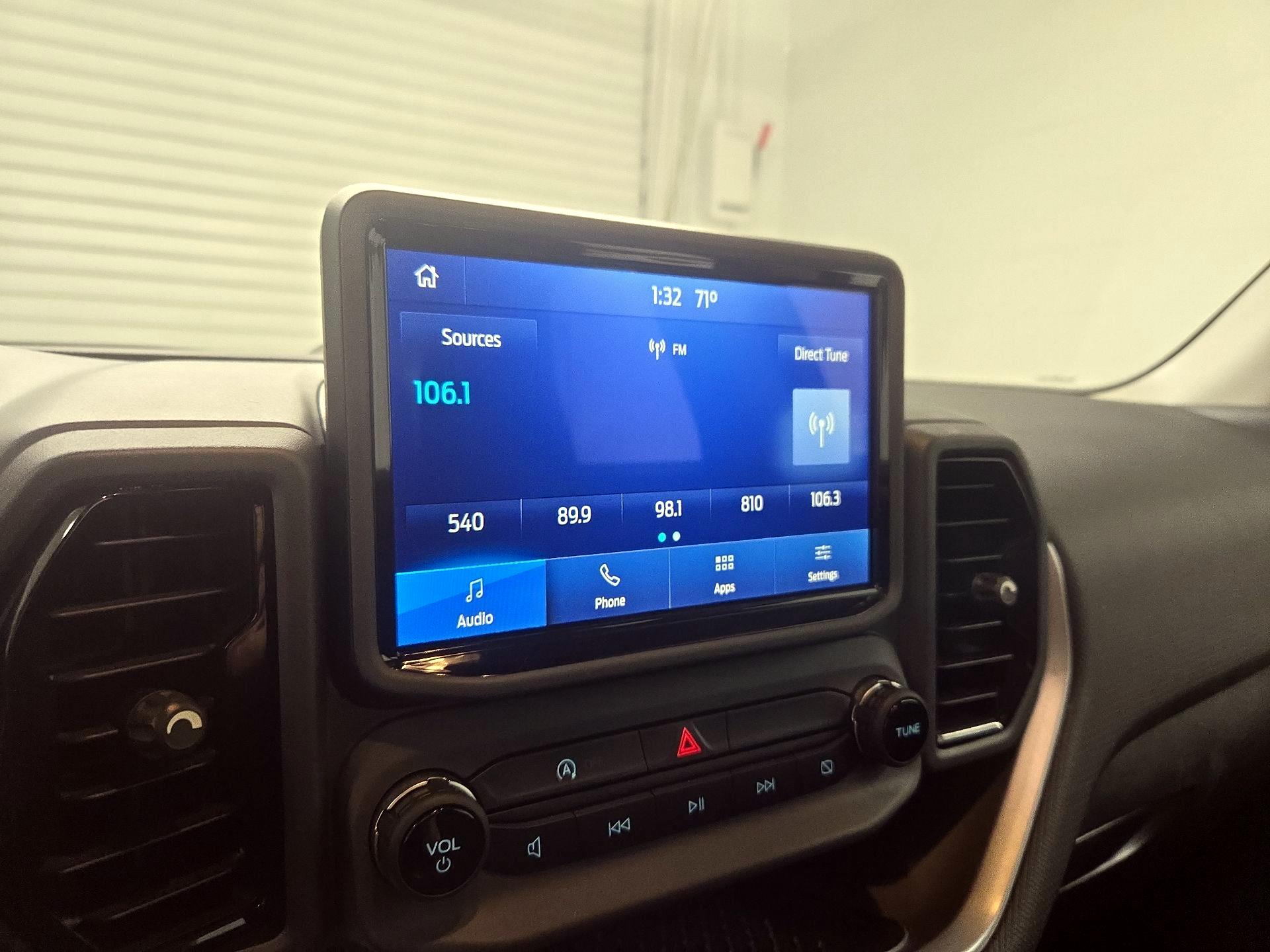 Thumbnail: 2022 Ford Bronco Sport - 15