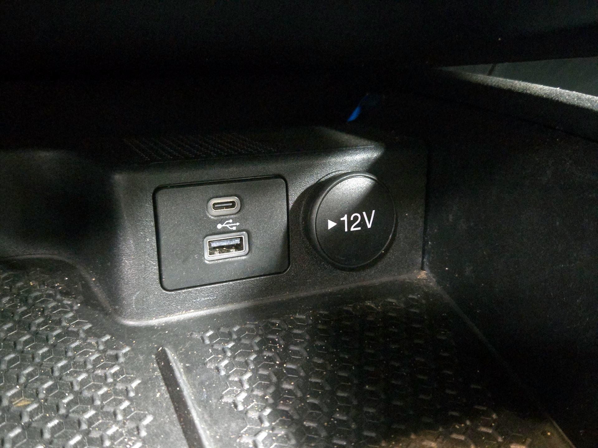 Thumbnail: 2022 Ford Bronco Sport - 18