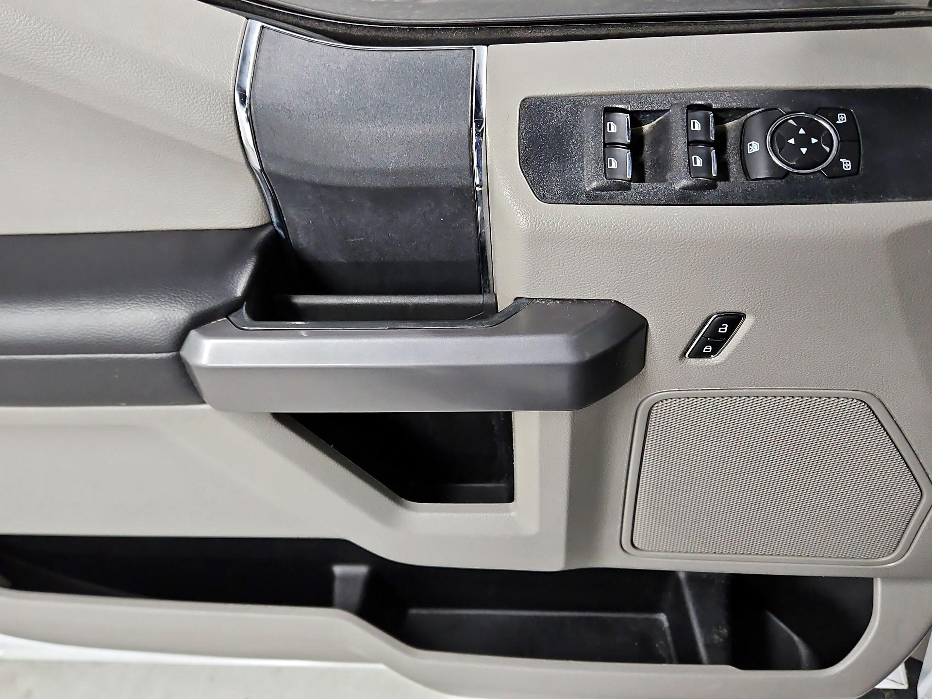 Thumbnail: 2022 Ford F-350 - 12