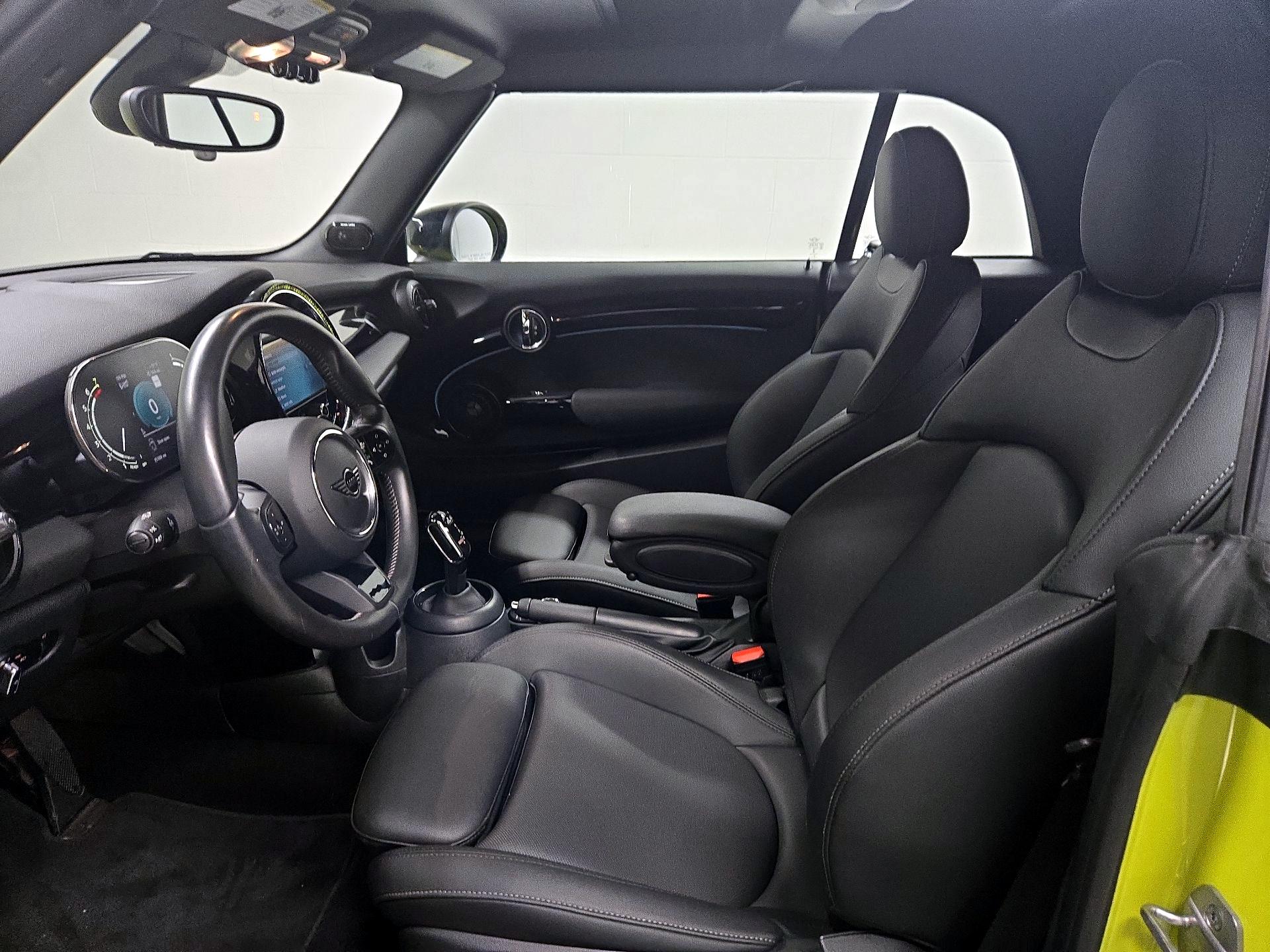 Thumbnail: 2023 MINI Cooper - 11