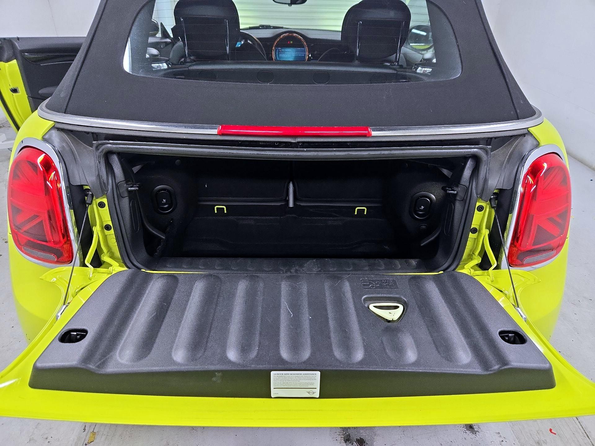 Thumbnail: 2023 MINI Cooper - 20