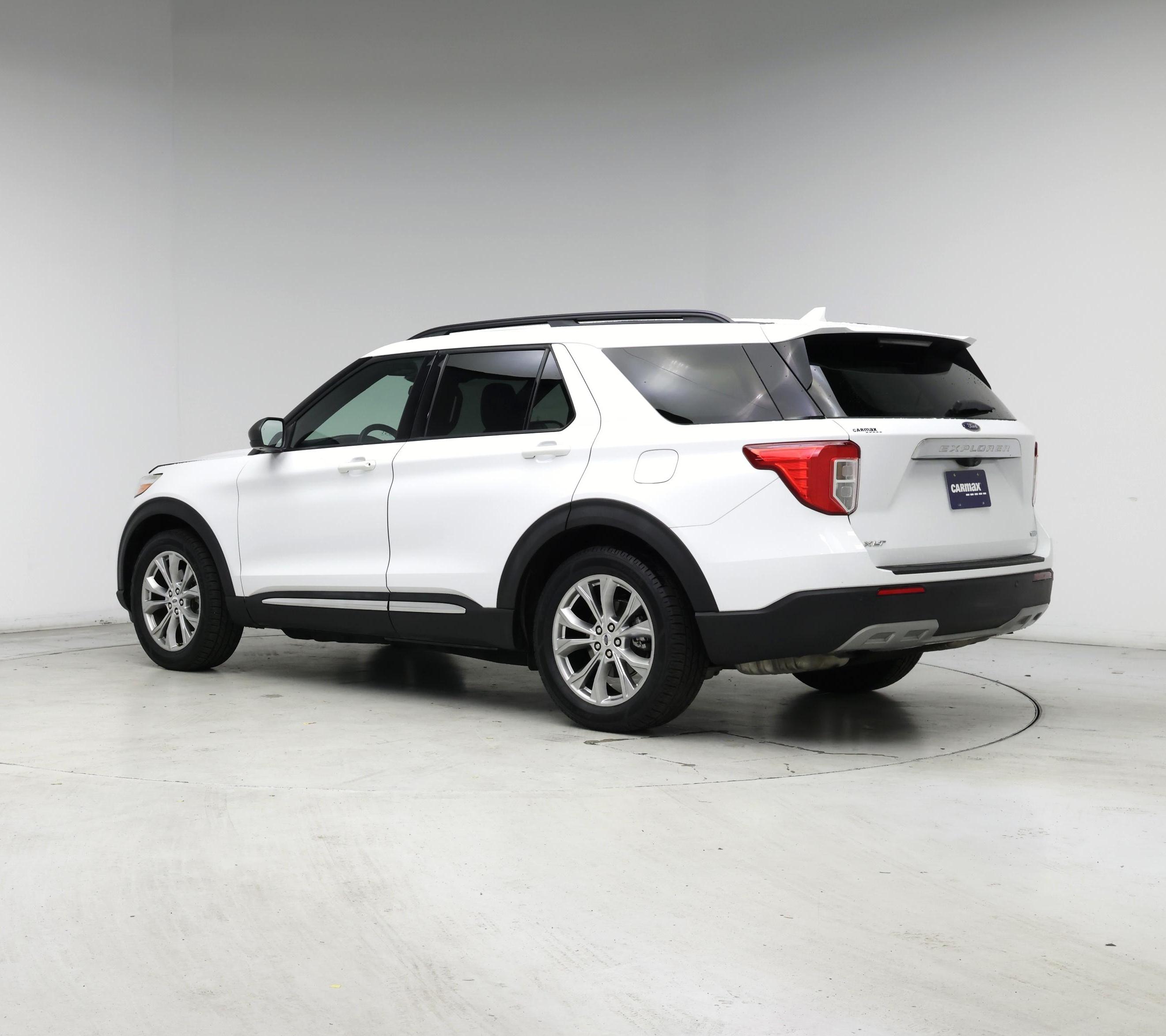 Thumbnail: 2020 Ford Explorer - 2