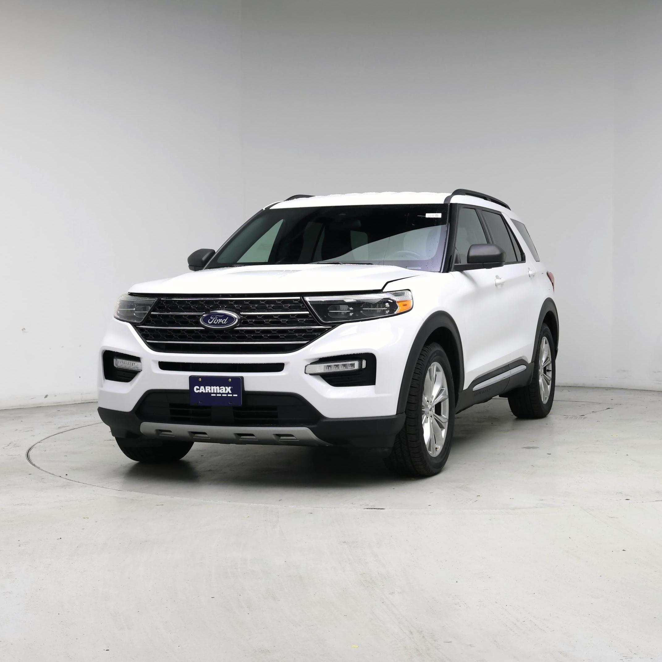 Thumbnail: 2020 Ford Explorer - 4