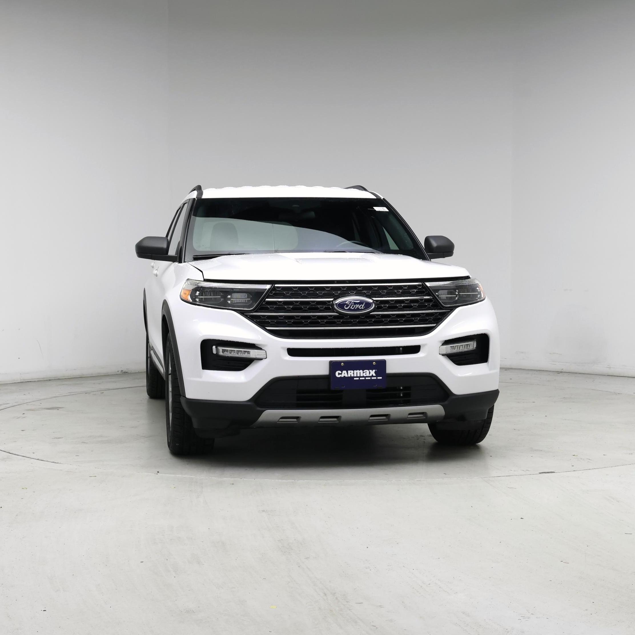 Thumbnail: 2020 Ford Explorer - 5