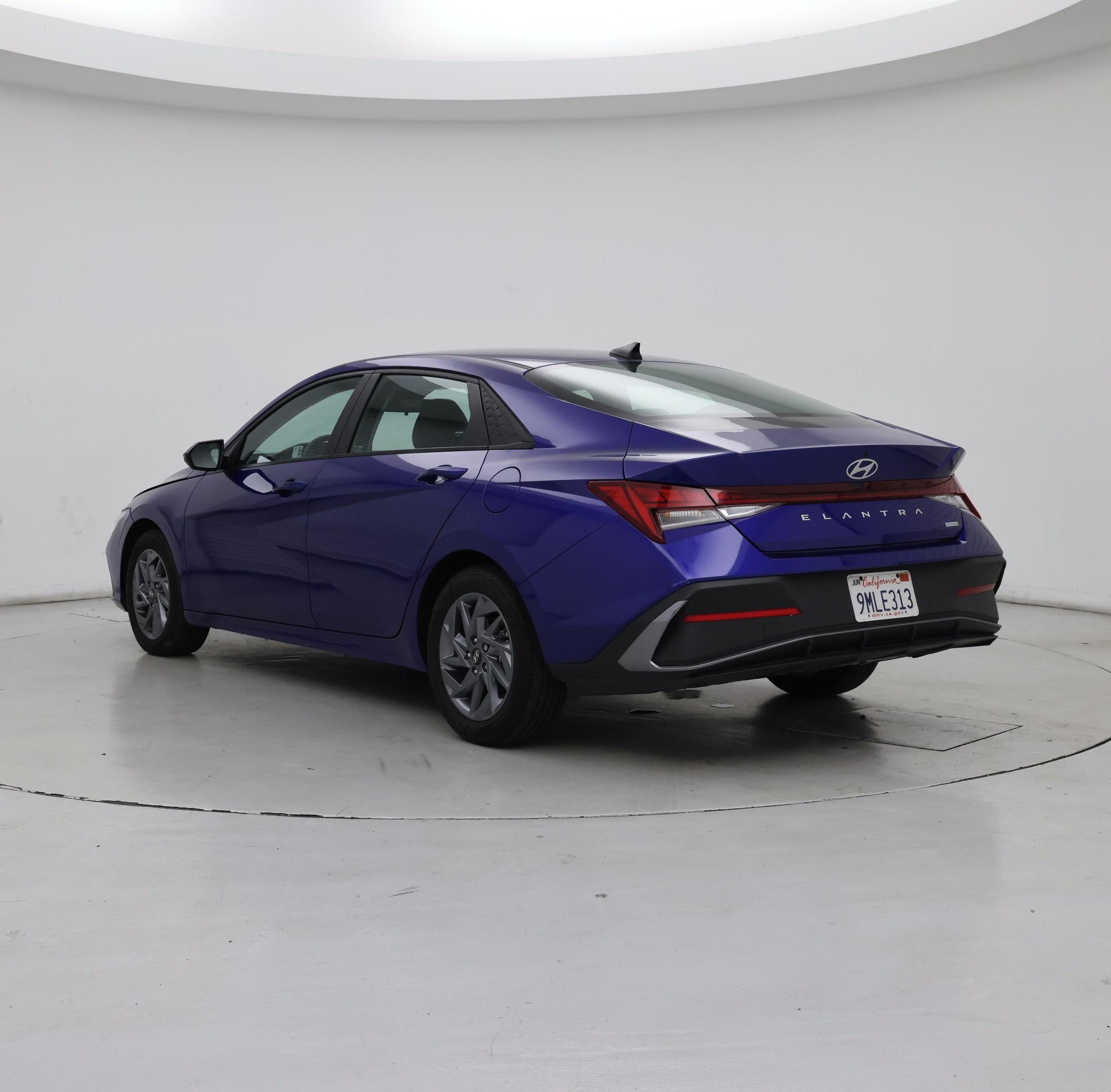 Thumbnail: 2024 Hyundai Elantra - 2