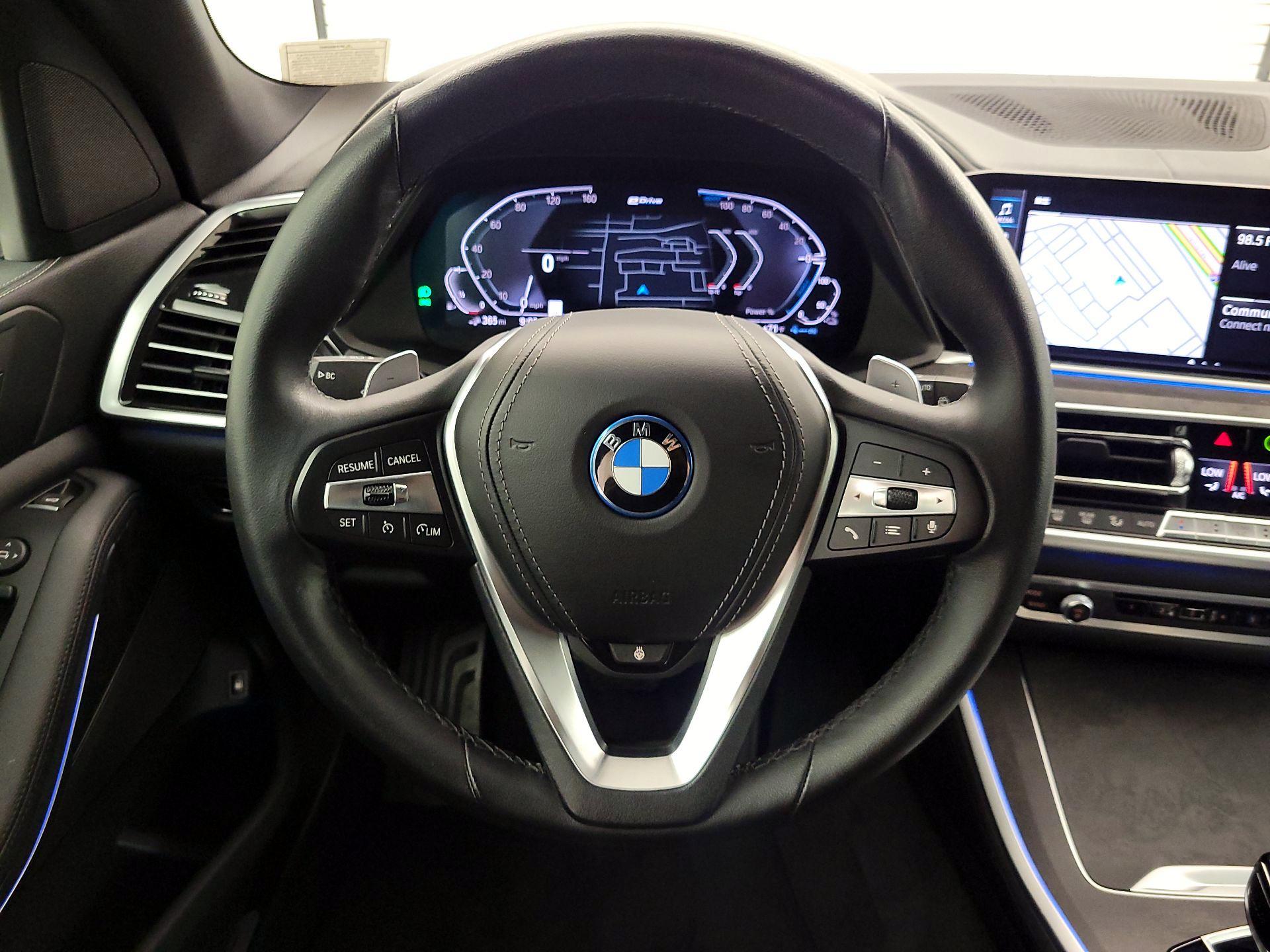 Thumbnail: 2022 BMW X5 - 10