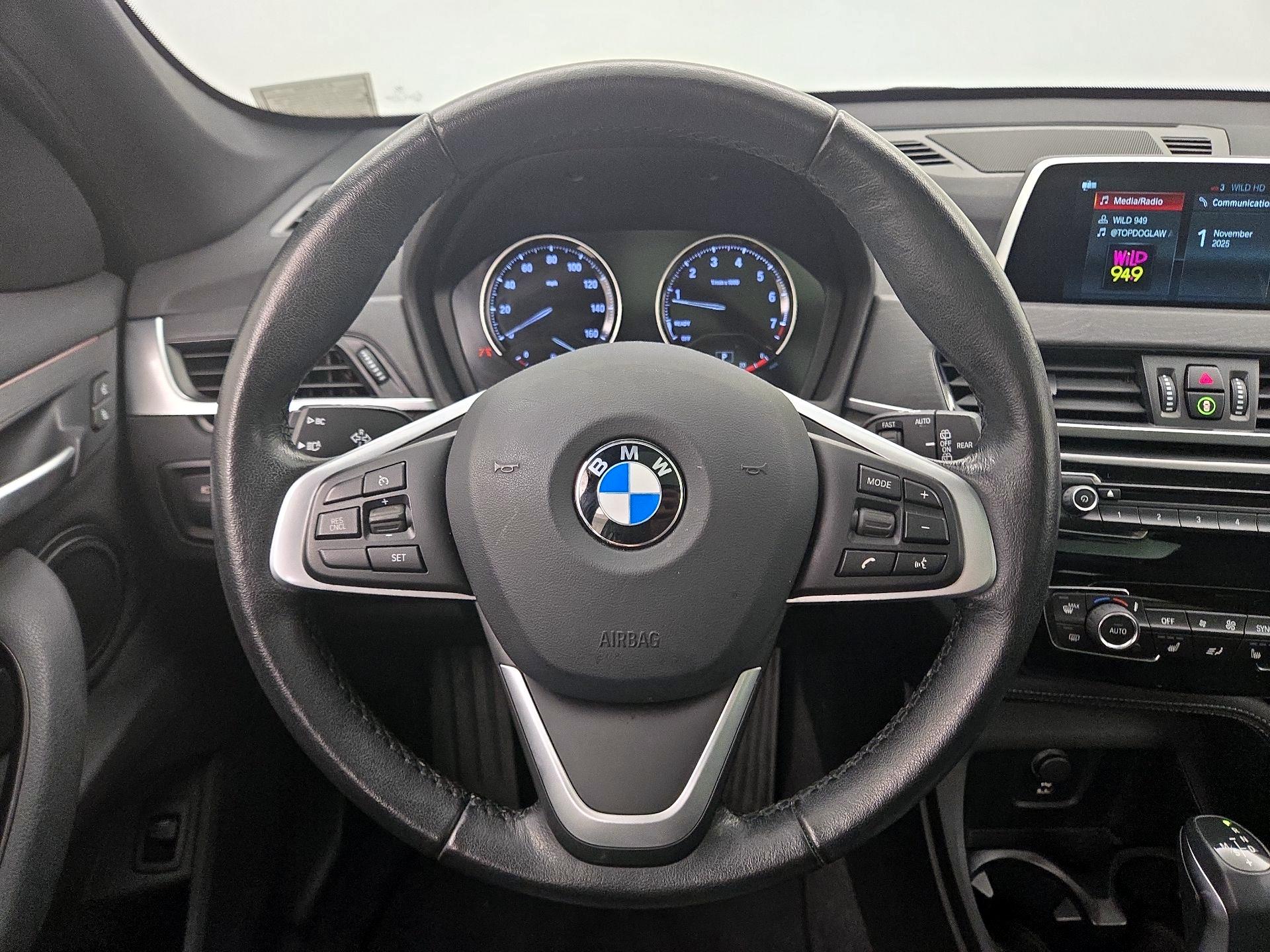 Thumbnail: 2019 BMW X1 - 10