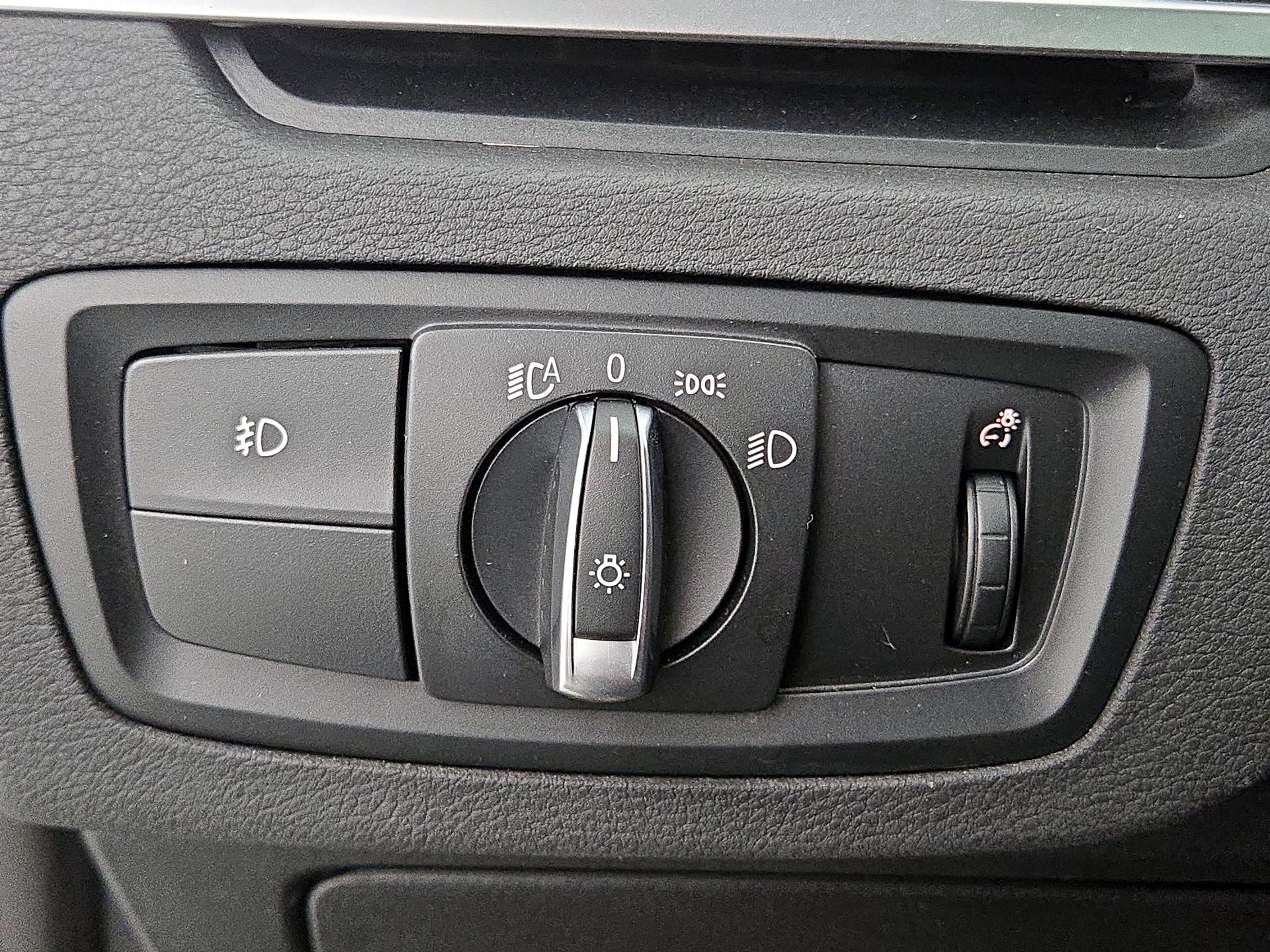 Thumbnail: 2019 BMW X1 - 13