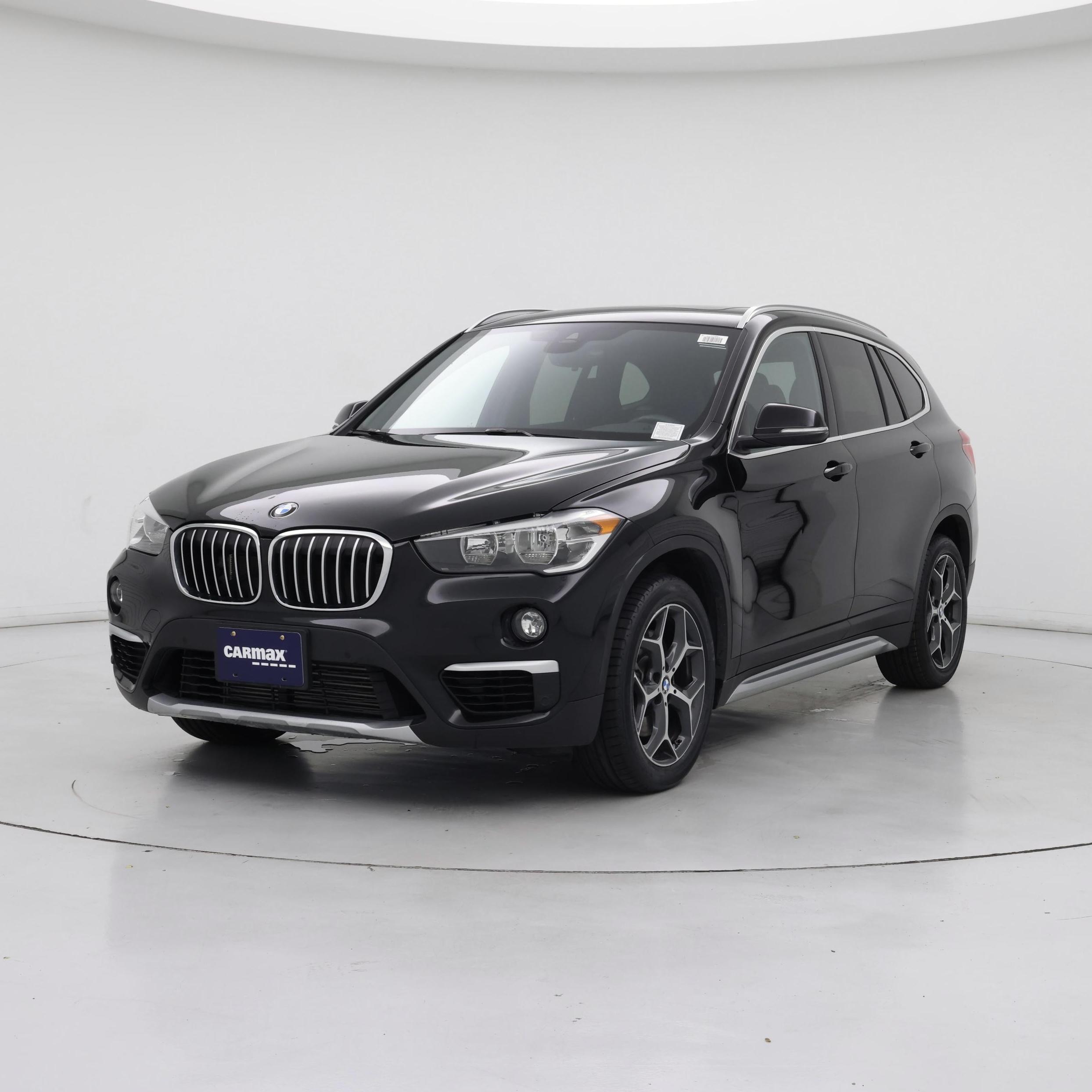 Thumbnail: 2019 BMW X1 - 4