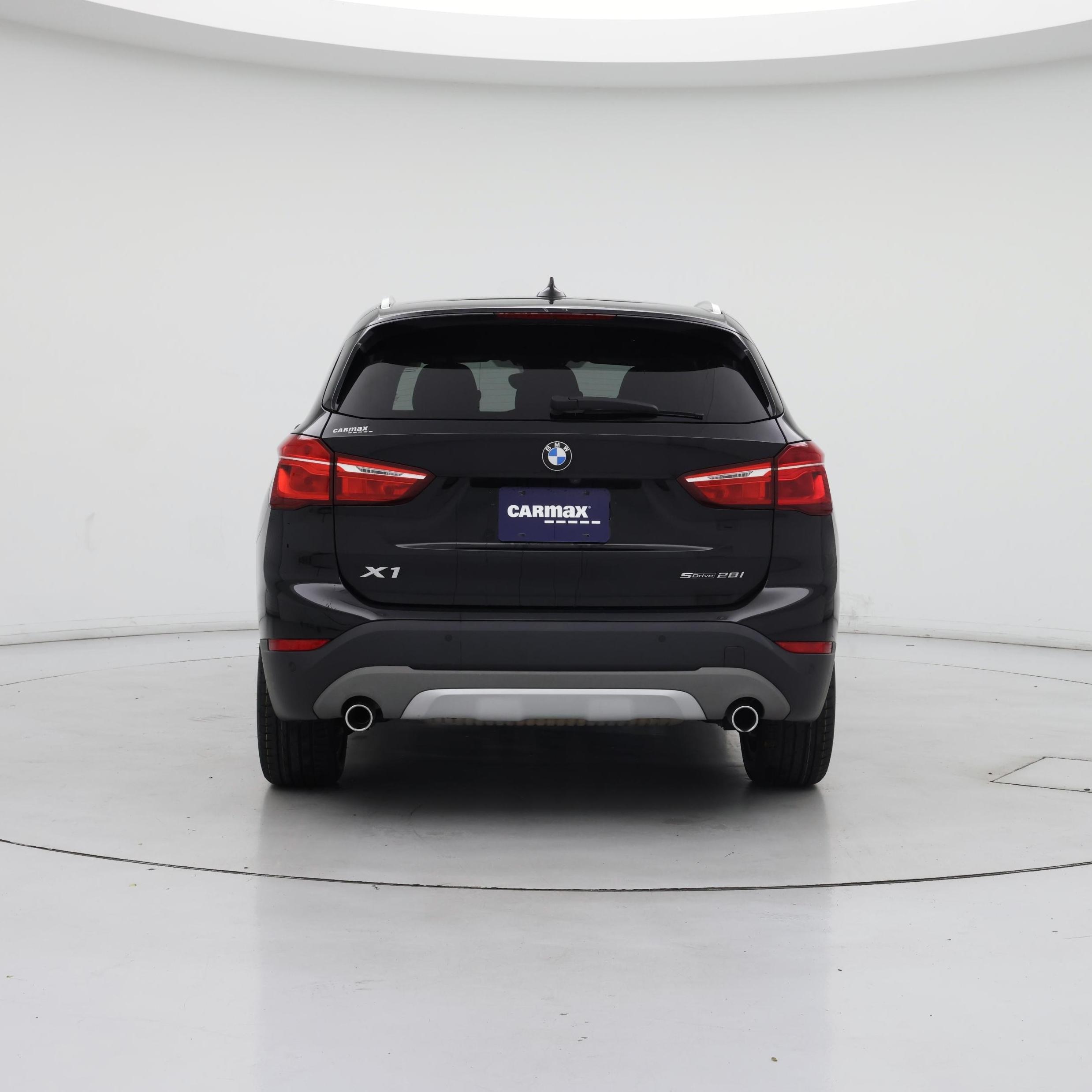 Thumbnail: 2019 BMW X1 - 6