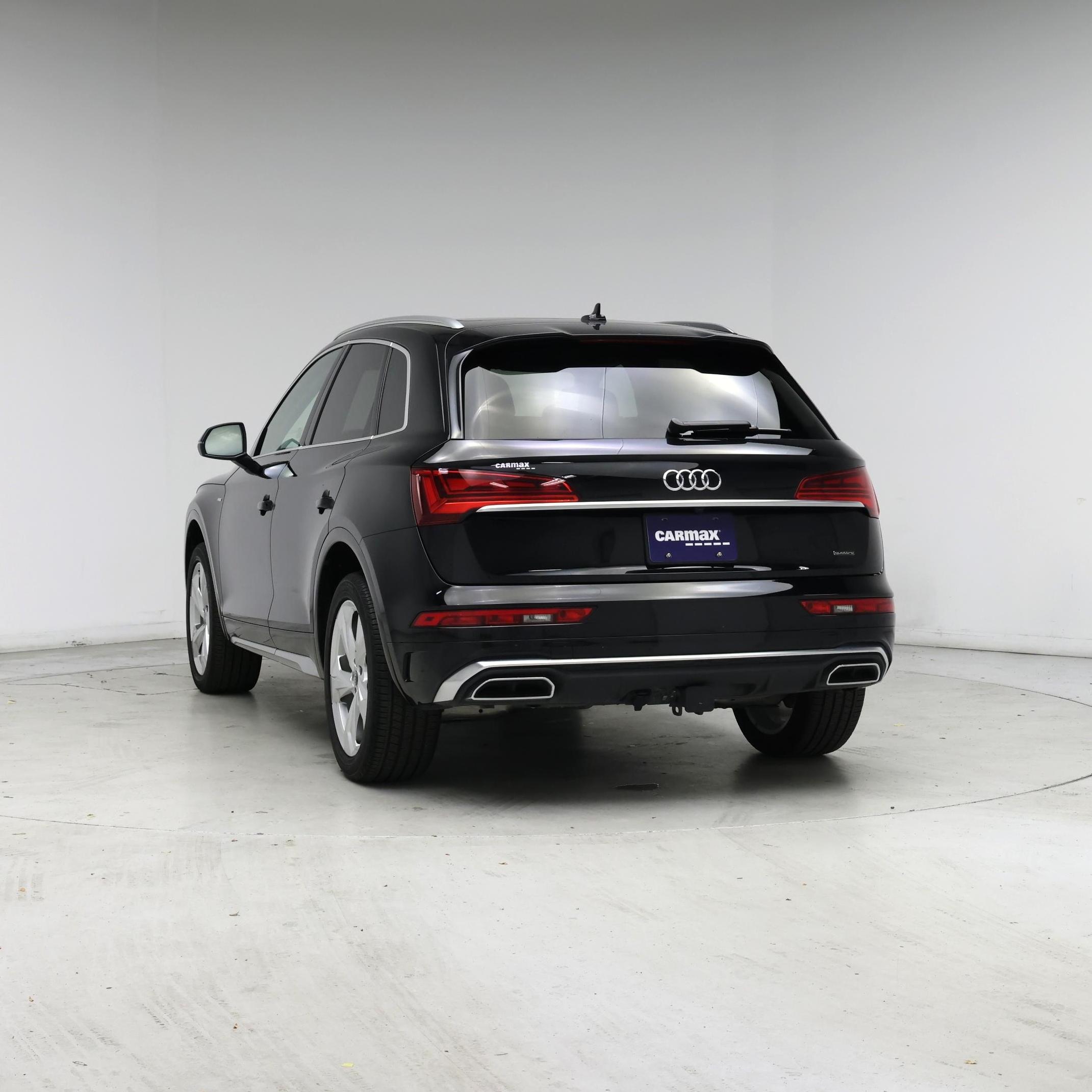 Thumbnail: 2023 Audi Q5 - 6