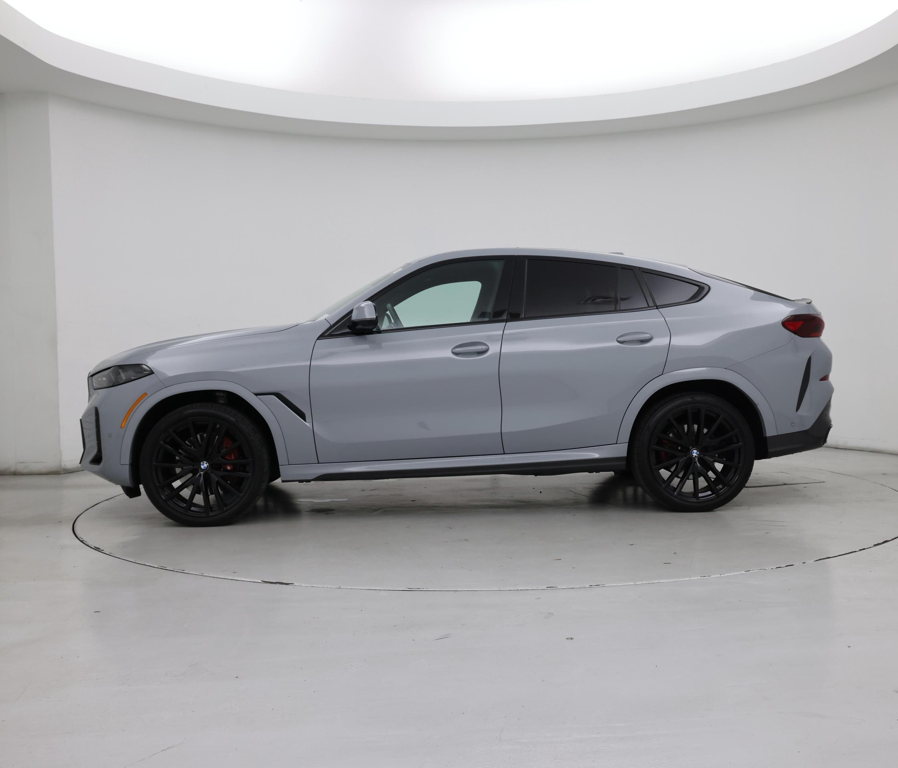 Thumbnail: 2024 BMW X6 - 3