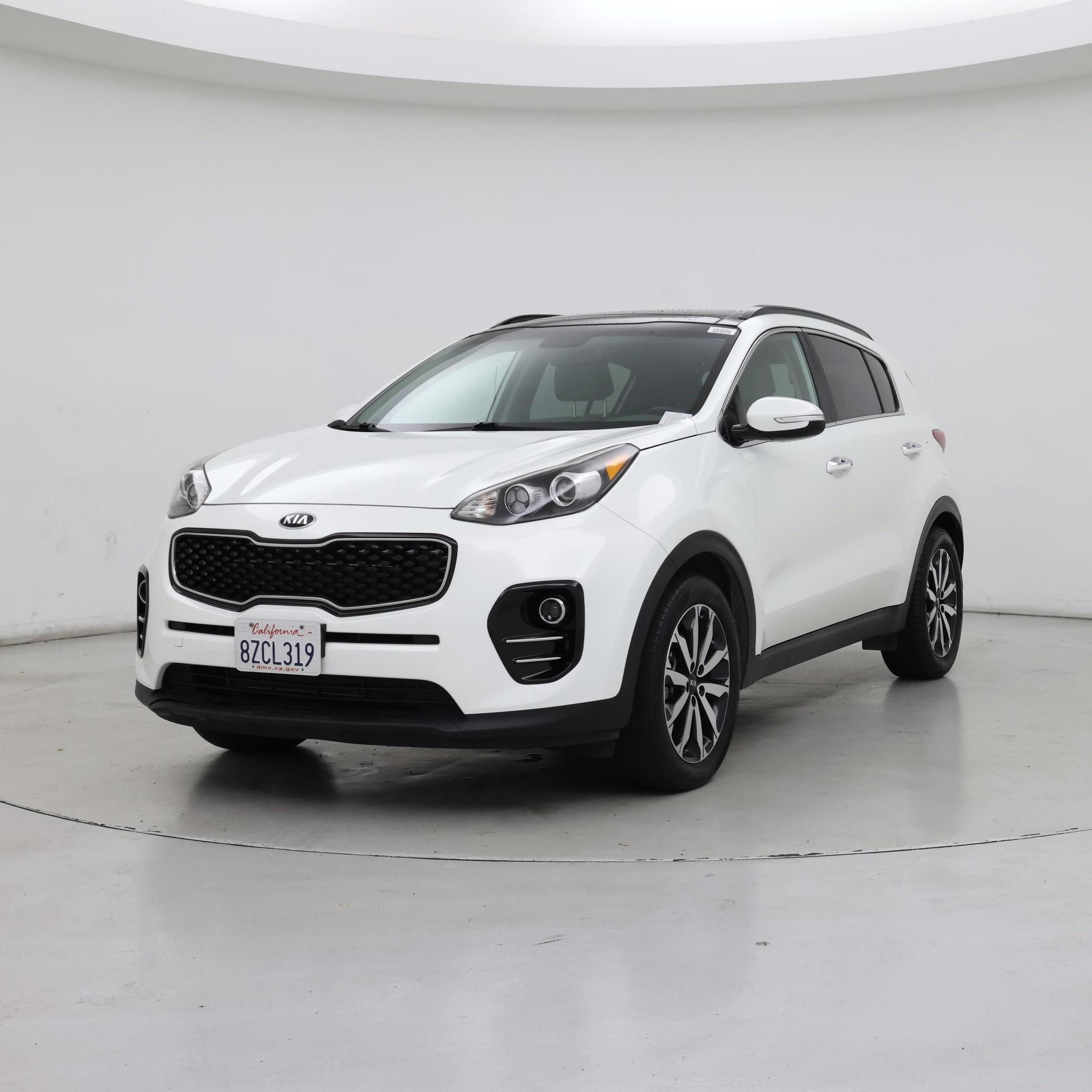 Thumbnail: 2019 Kia Sportage - 4