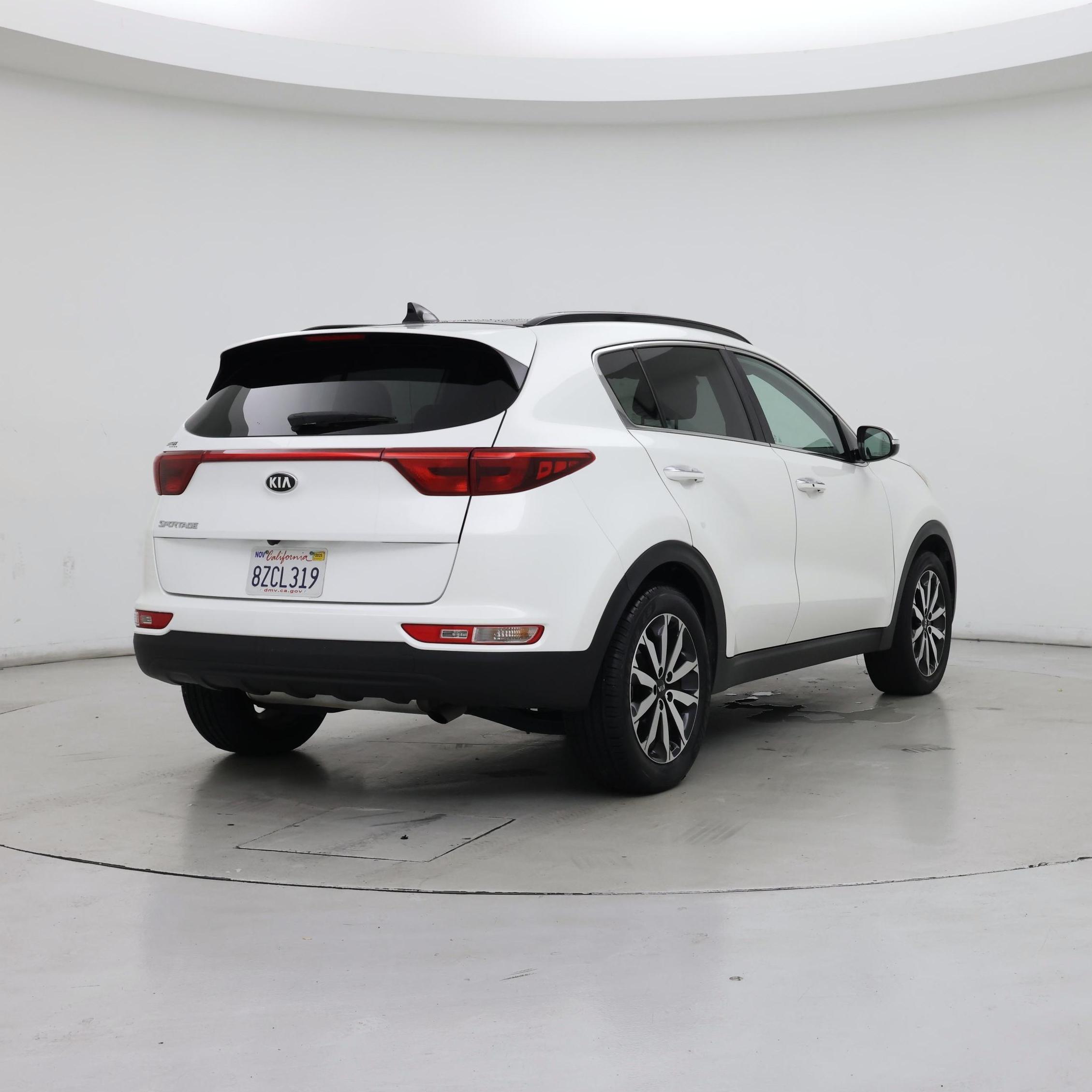 Thumbnail: 2019 Kia Sportage - 8
