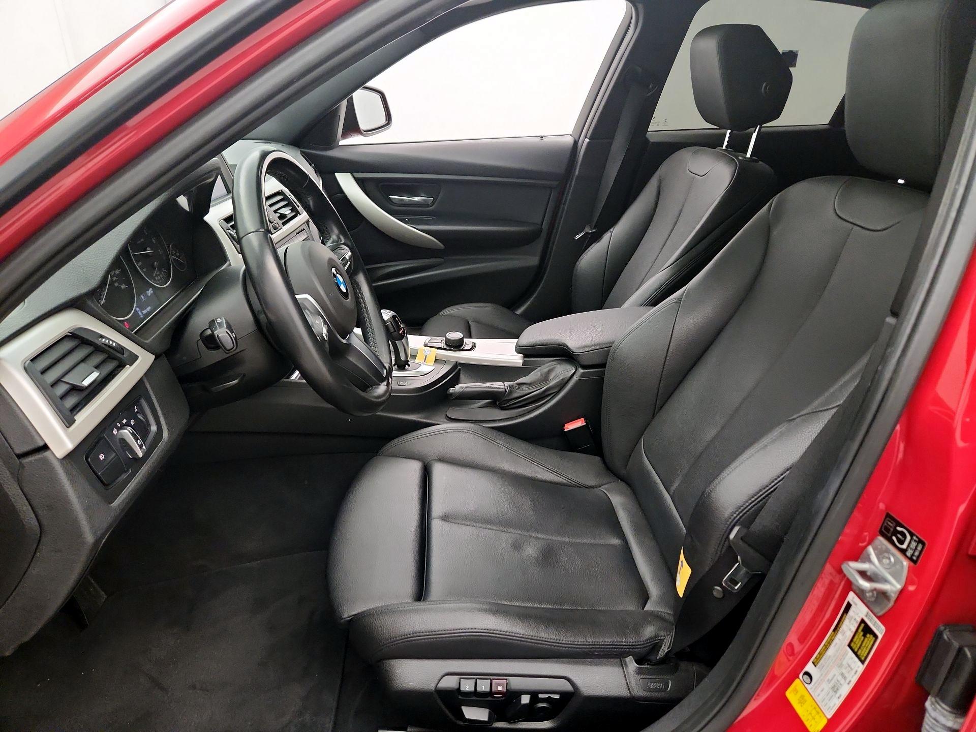 Thumbnail: 2014 BMW 3 Series - 11