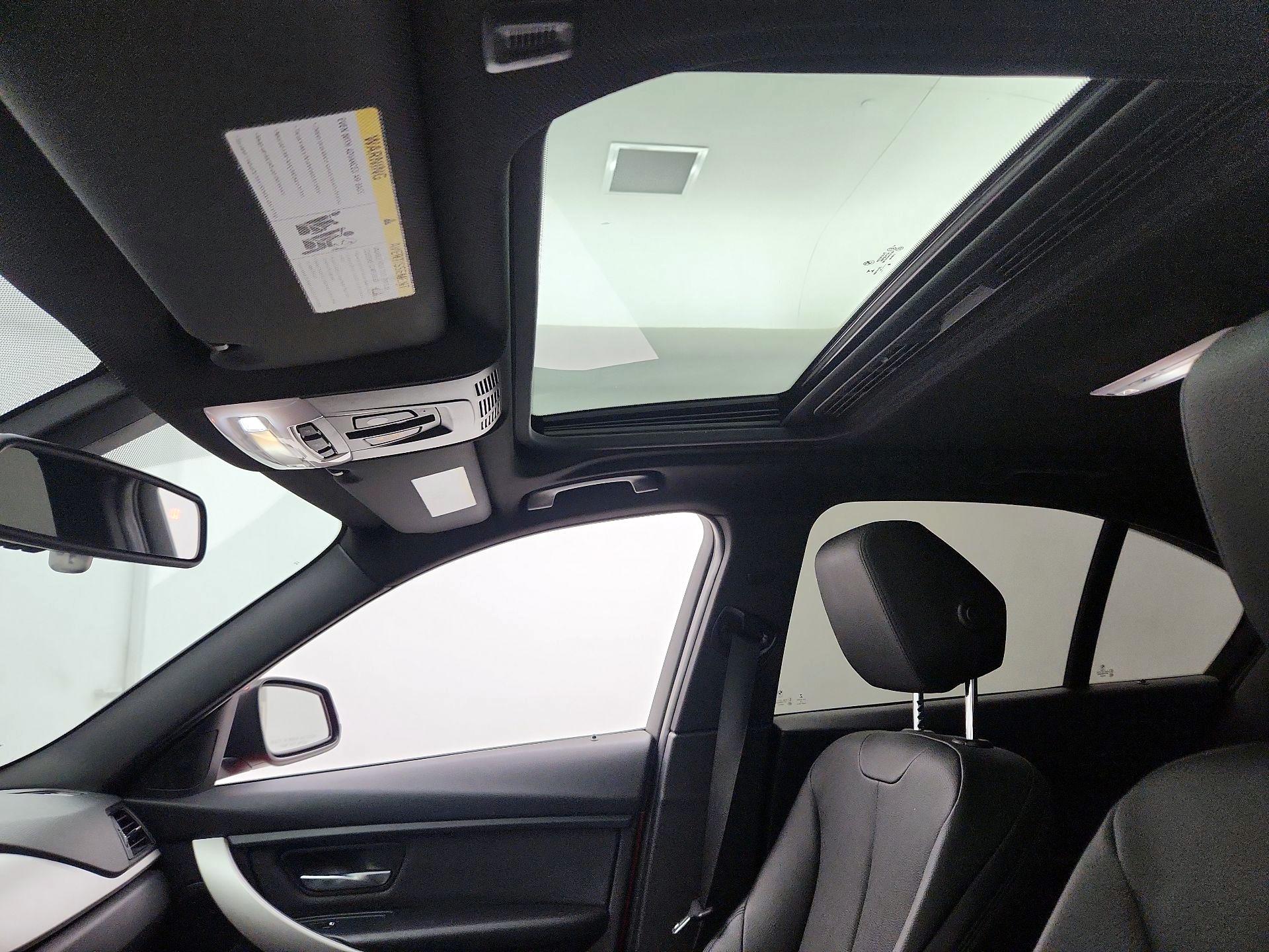 Thumbnail: 2014 BMW 3 Series - 19