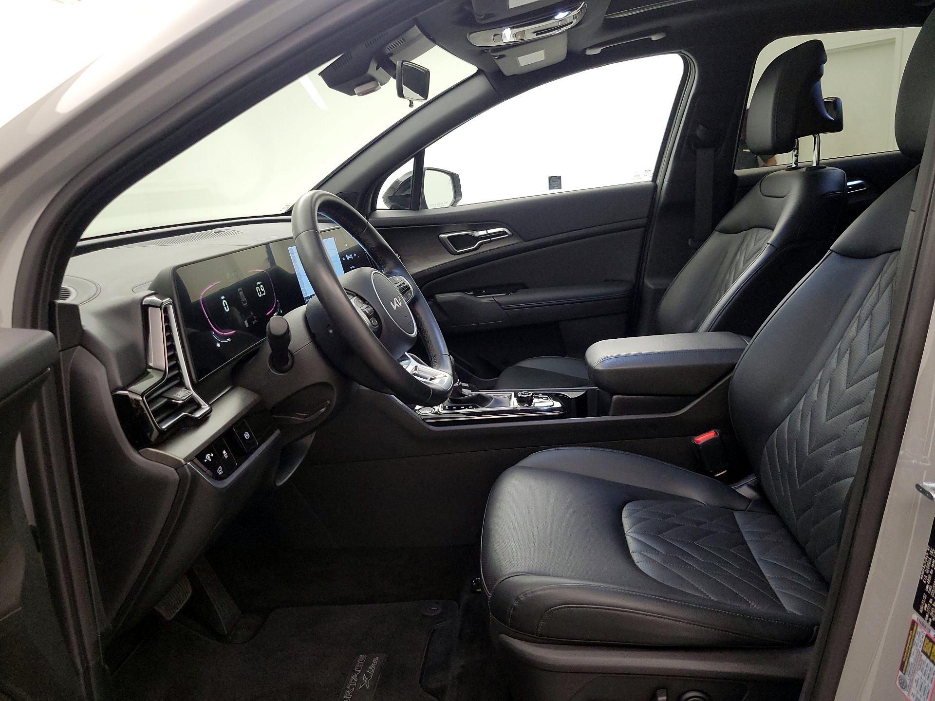 Thumbnail: 2023 Kia Sportage - 11