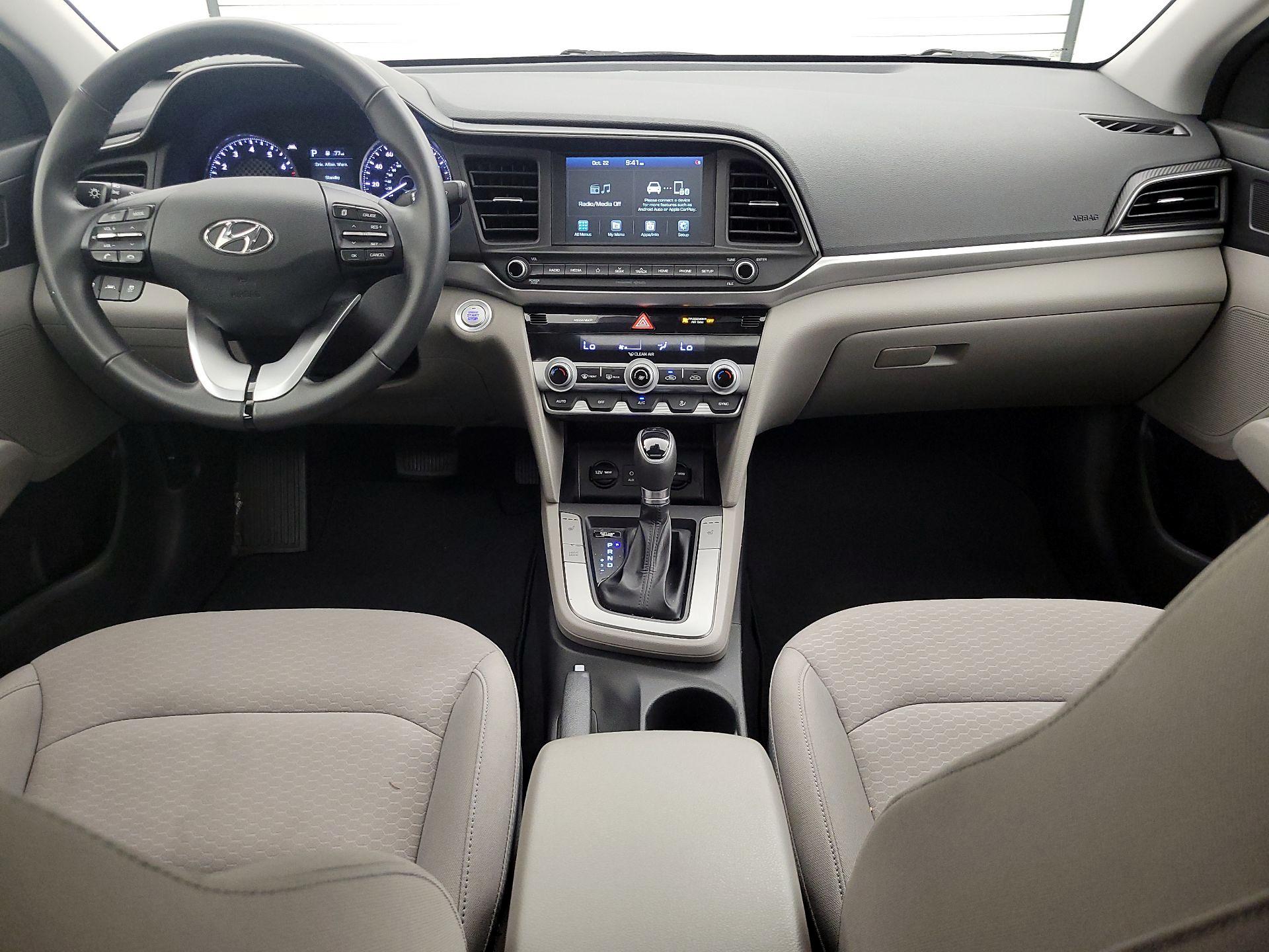 Thumbnail: 2020 Hyundai Elantra - 9