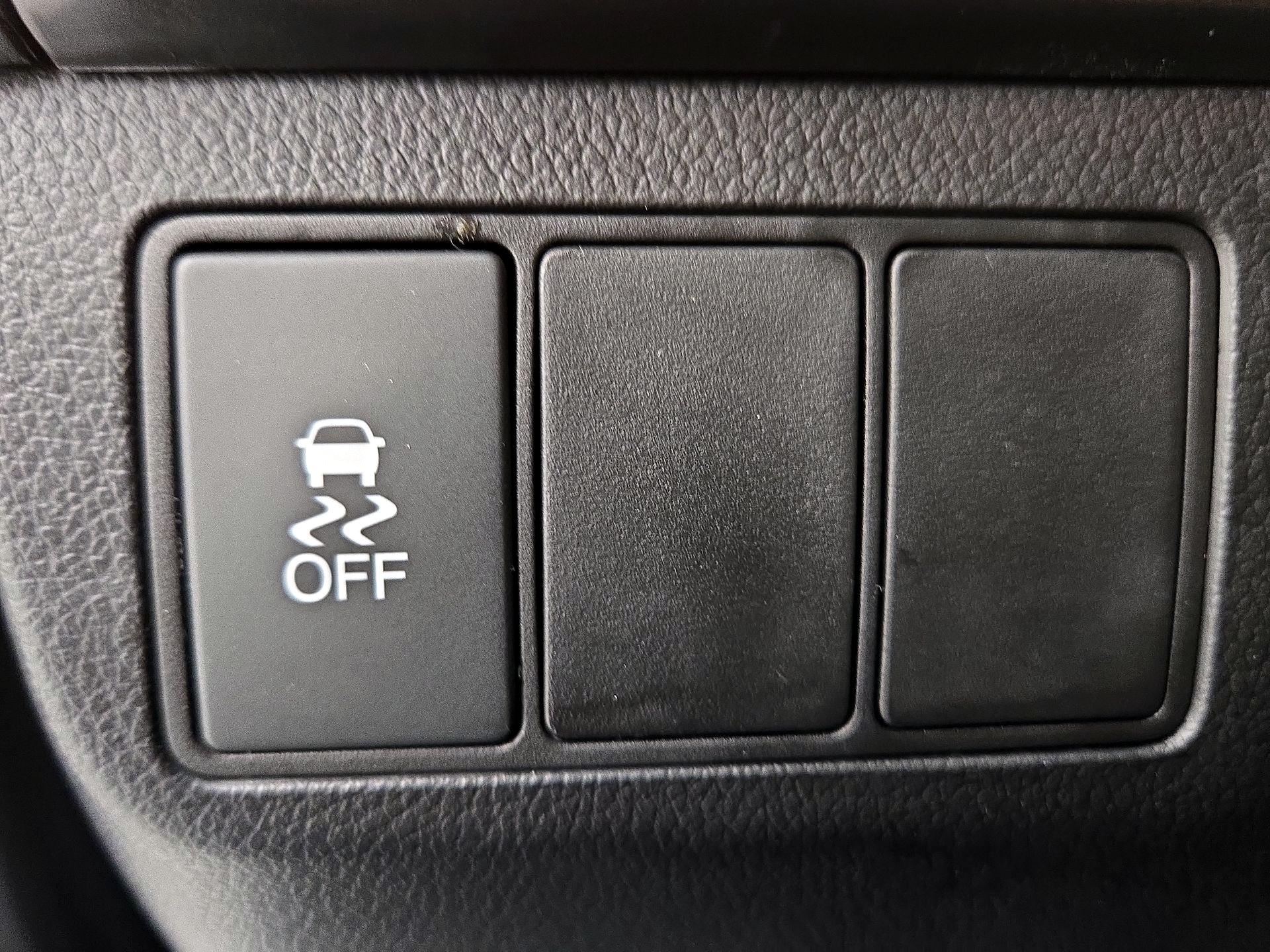 Thumbnail: 2015 Honda Civic - 13