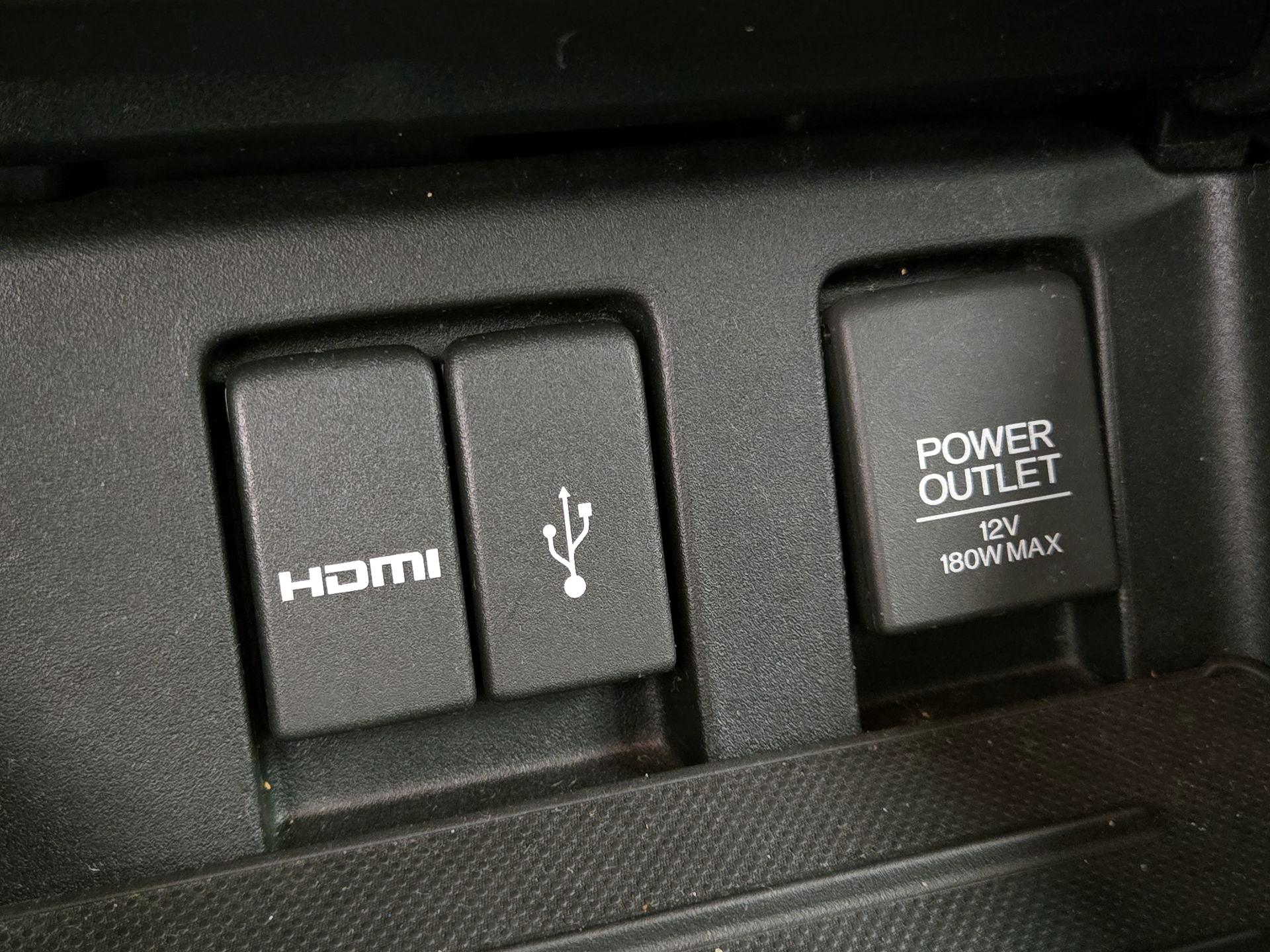 Thumbnail: 2015 Honda Civic - 18