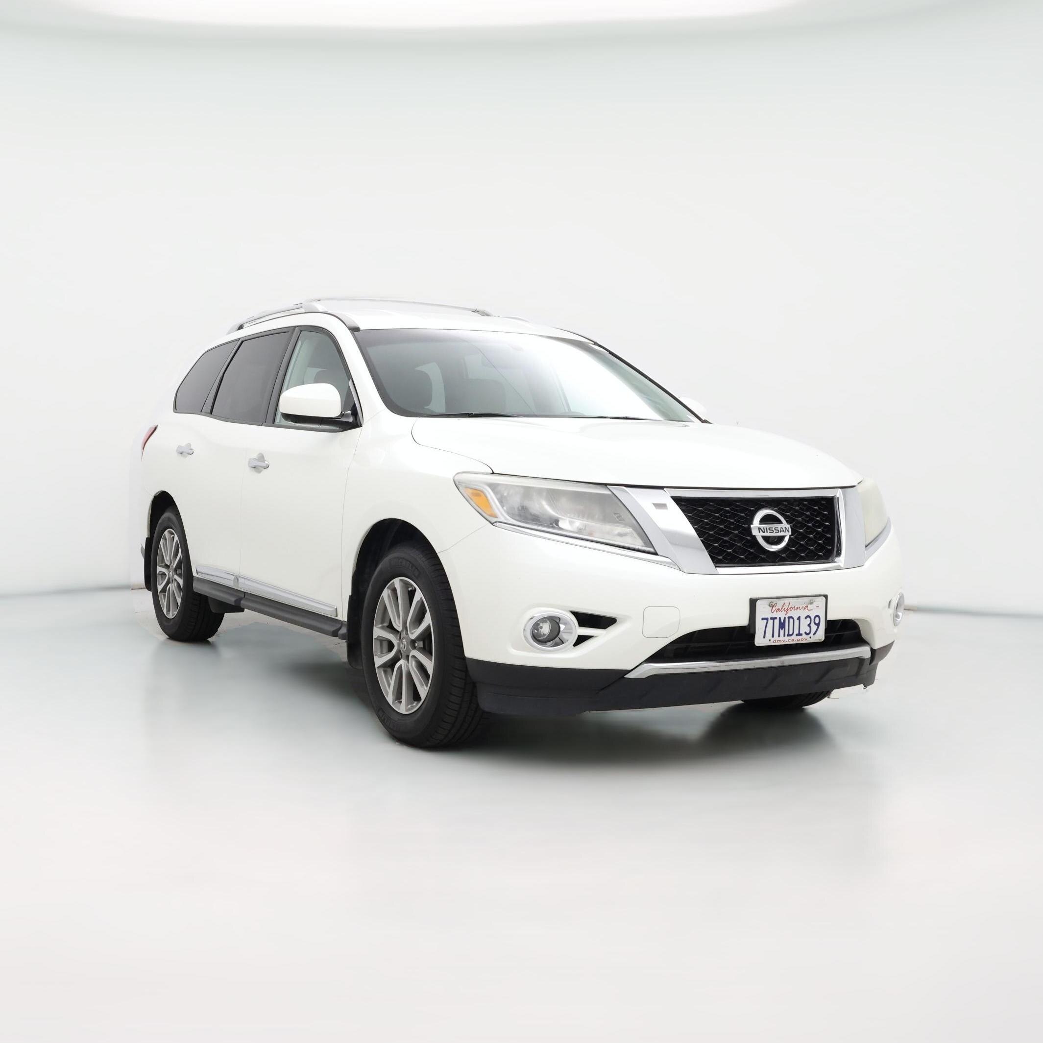 Thumbnail: 2016 Nissan Pathfinder - 1