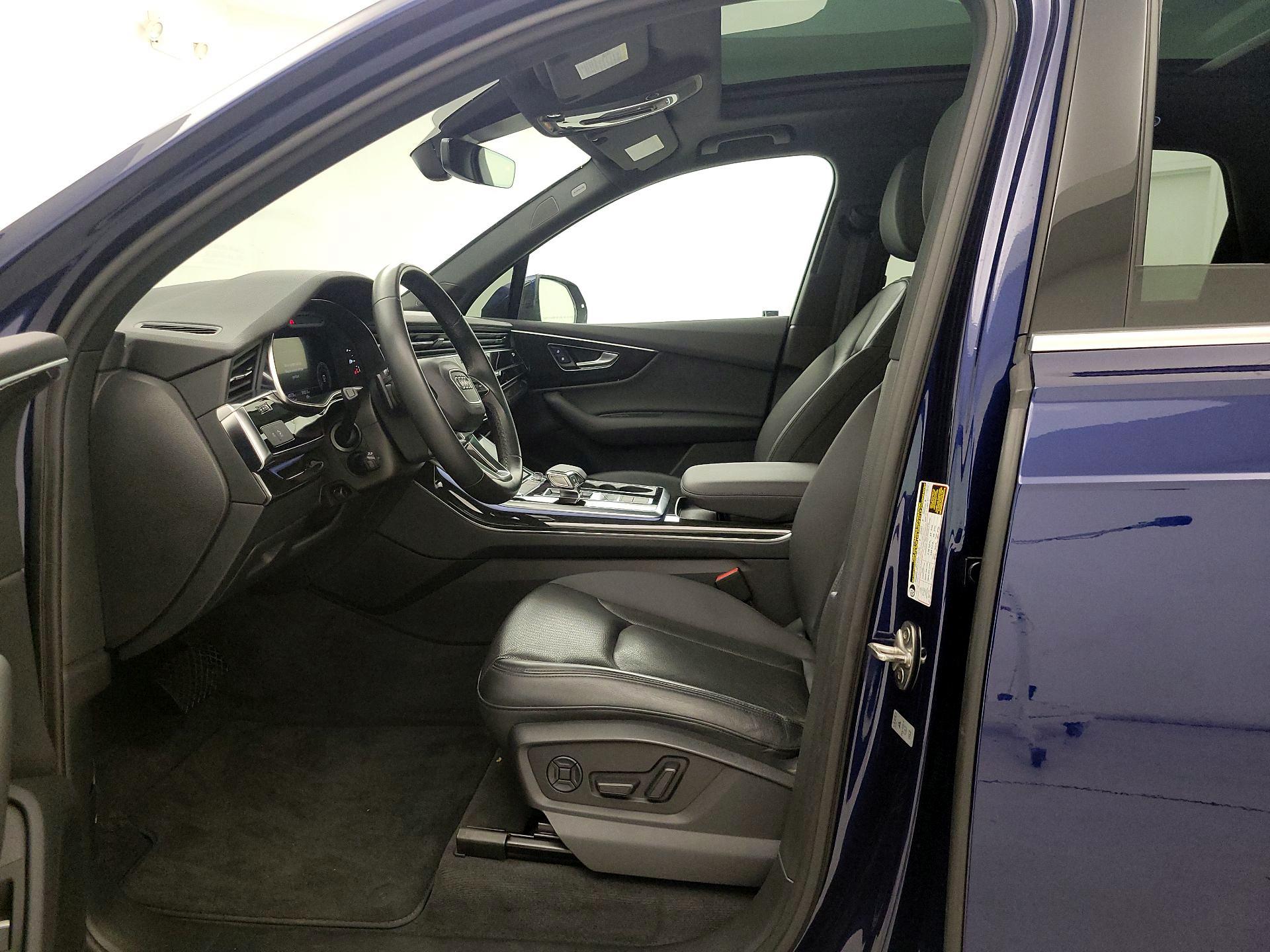 Thumbnail: 2021 Audi Q7 - 11