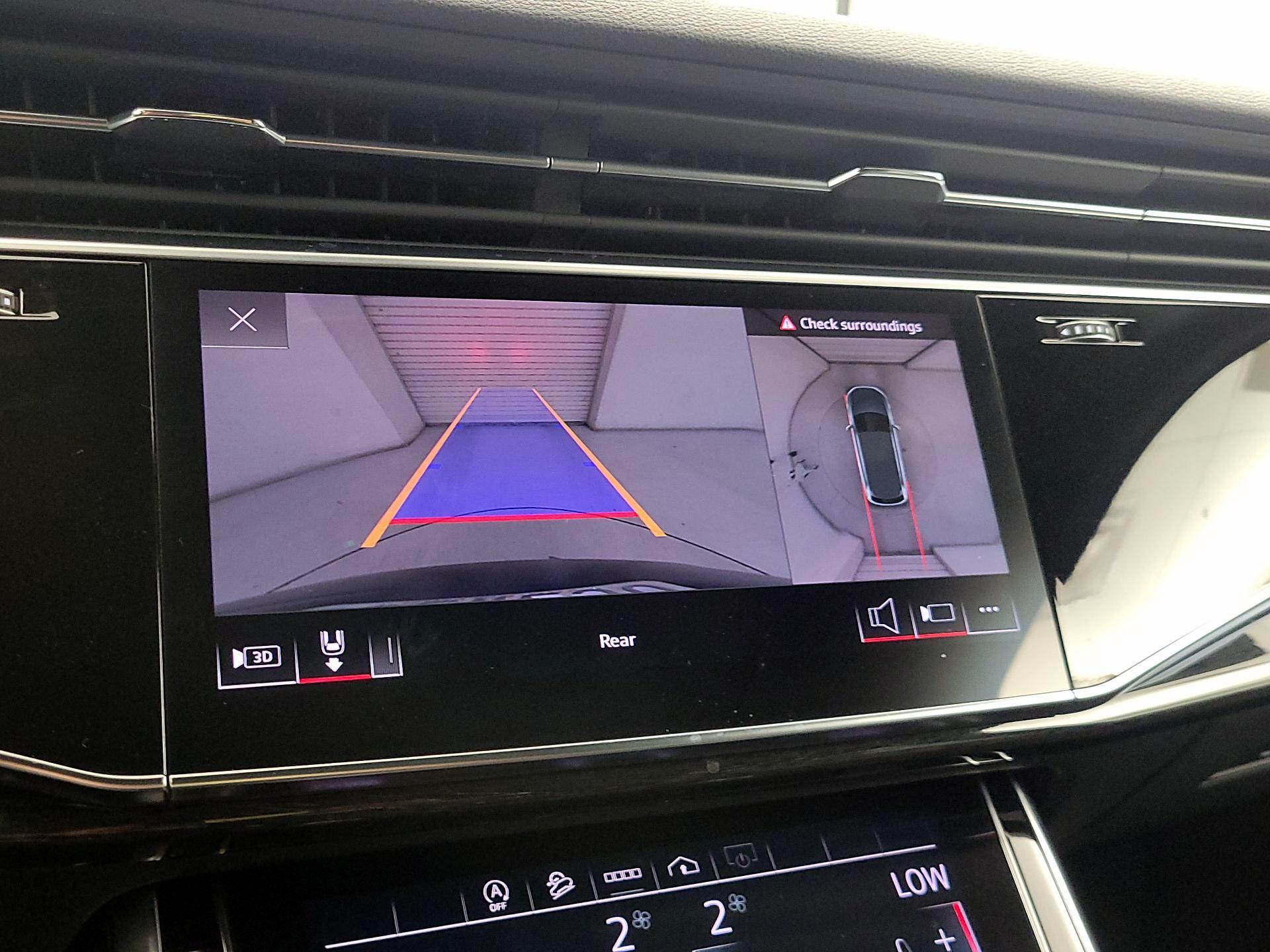 Thumbnail: 2021 Audi Q7 - 15