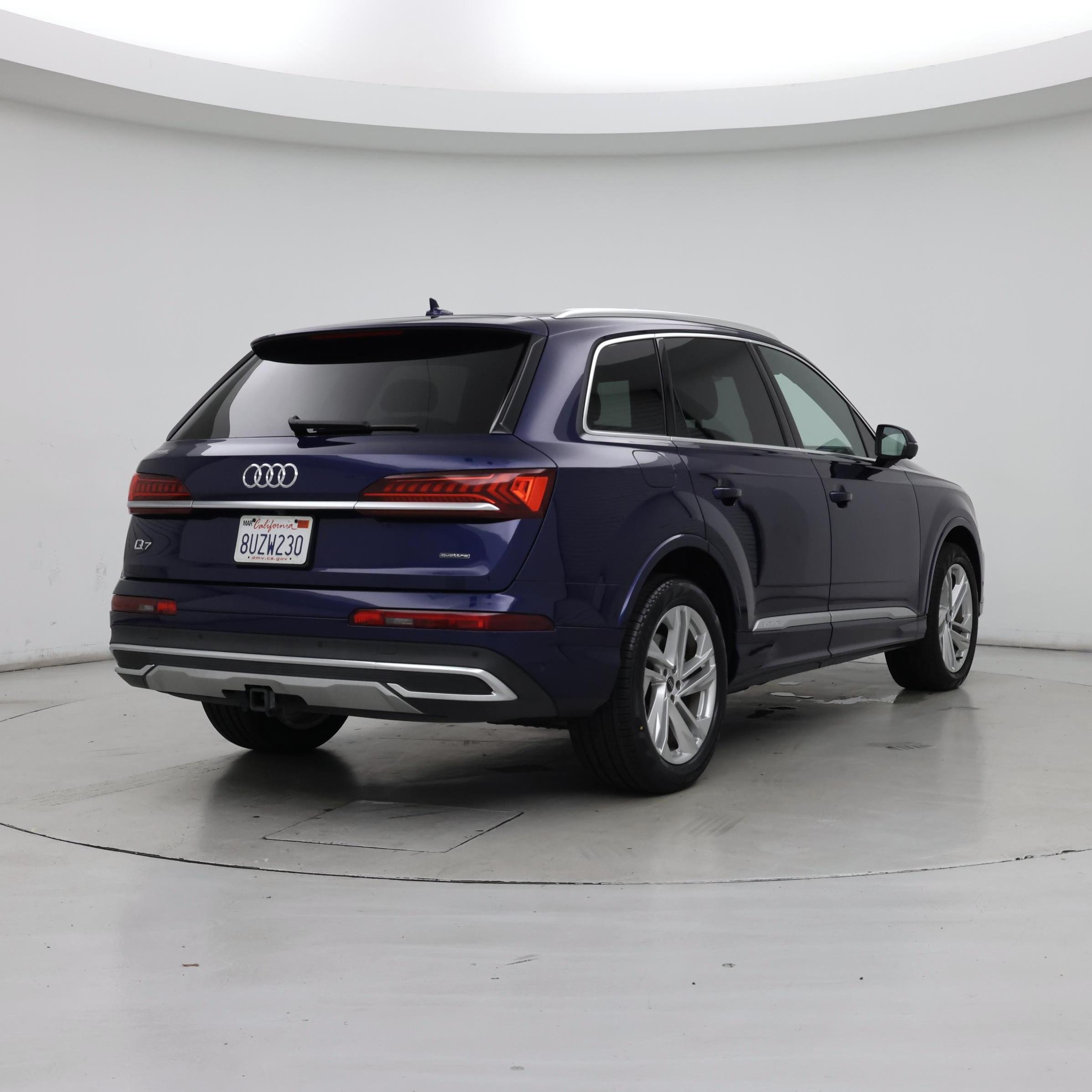 Thumbnail: 2021 Audi Q7 - 8