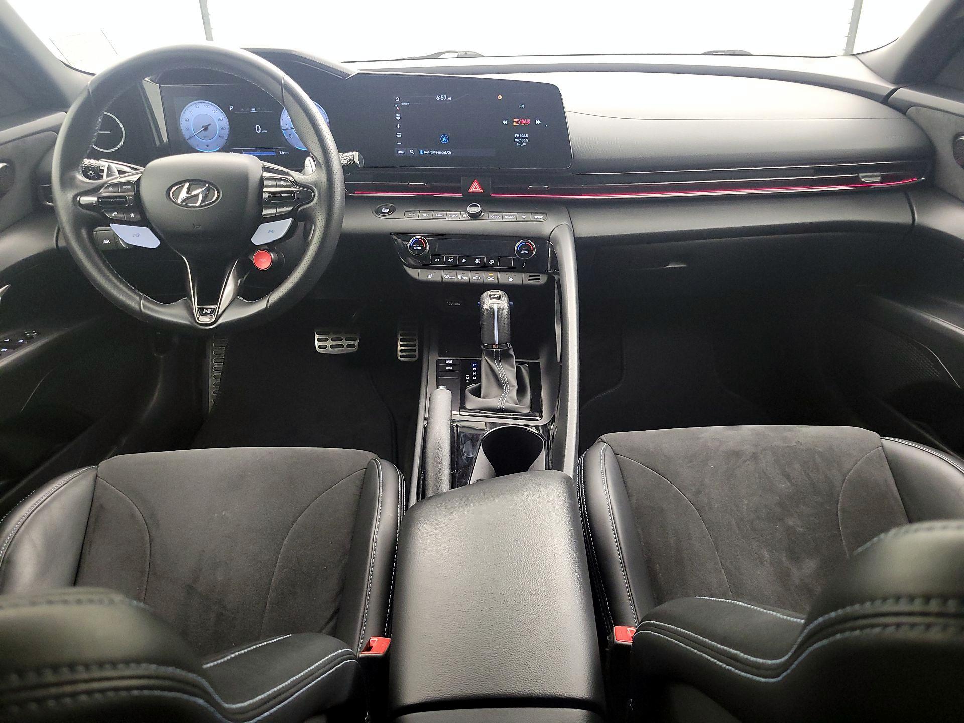 Thumbnail: 2023 Hyundai Elantra - 9