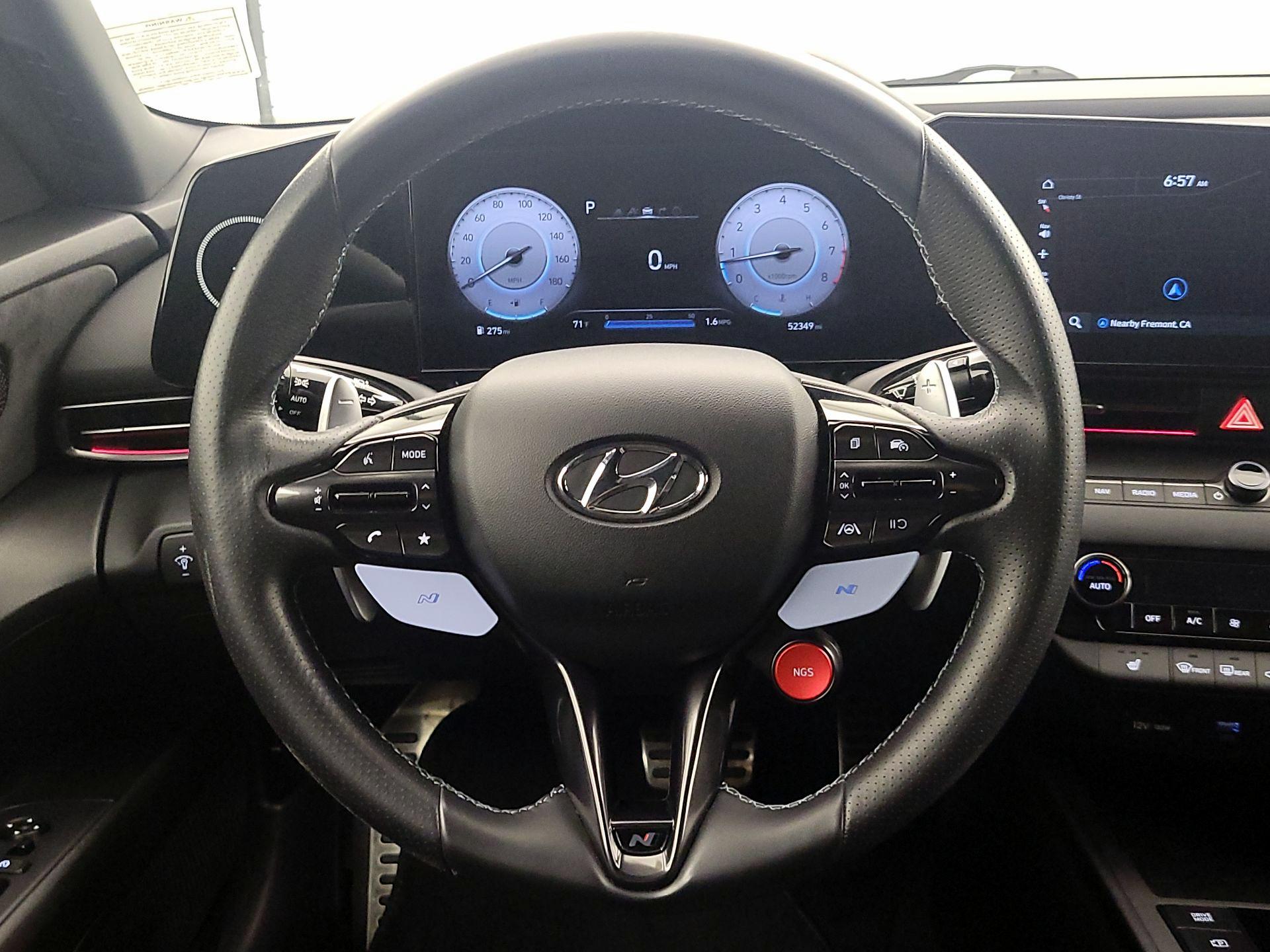 Thumbnail: 2023 Hyundai Elantra - 10