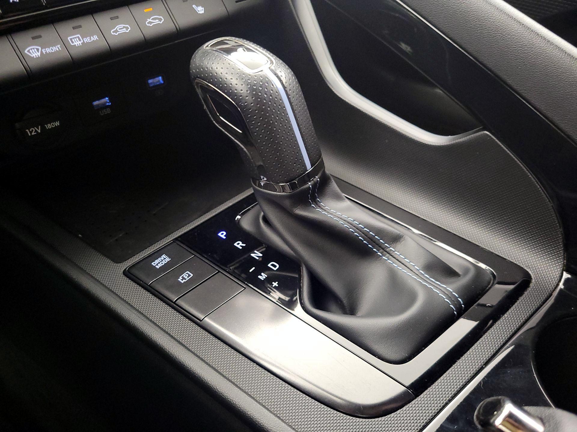 Thumbnail: 2023 Hyundai Elantra - 18