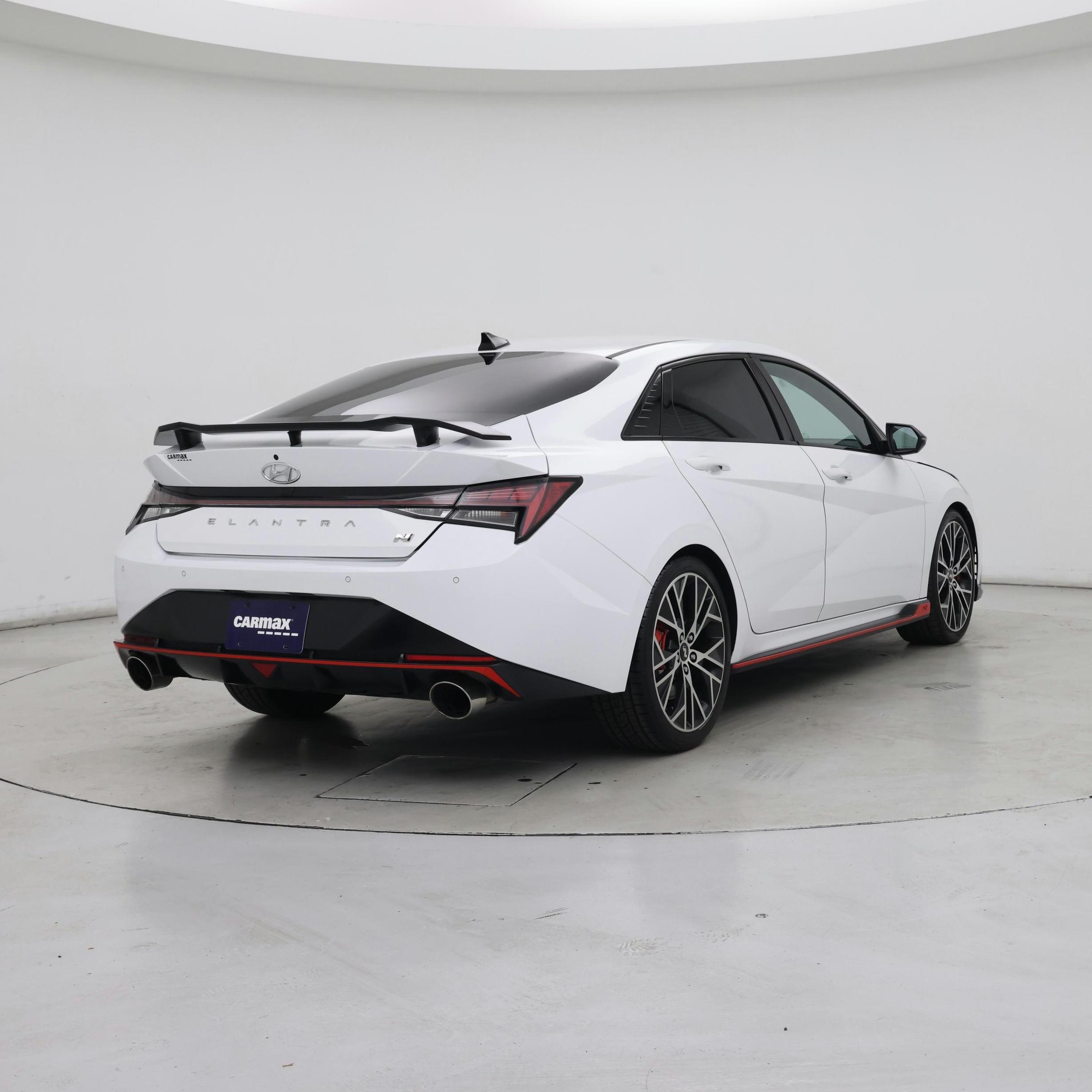 Thumbnail: 2023 Hyundai Elantra - 8