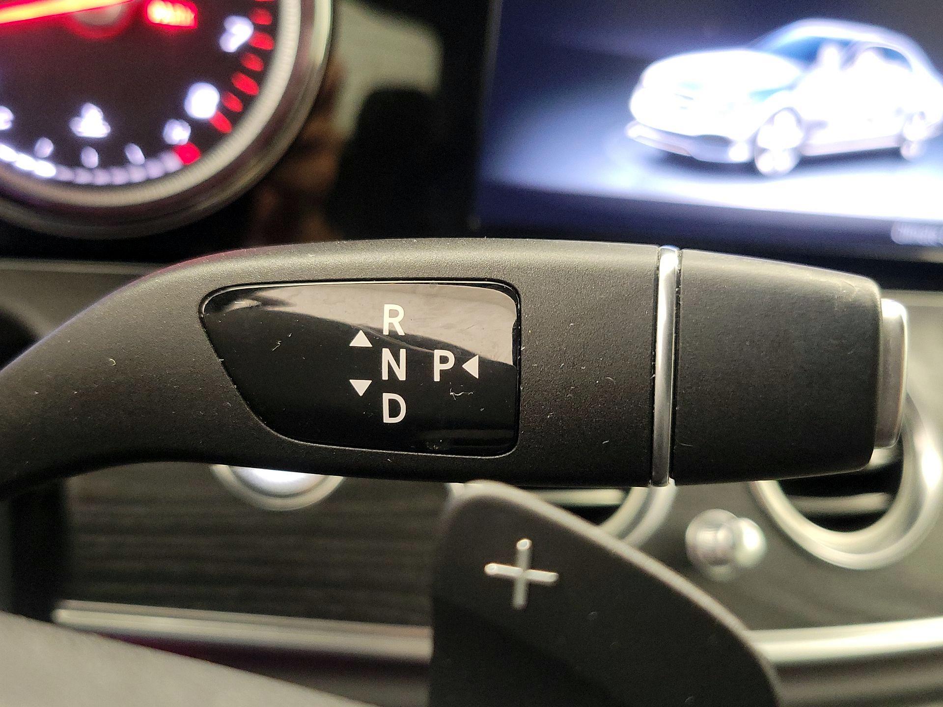 Thumbnail: 2019 Mercedes-Benz E-Class - 18