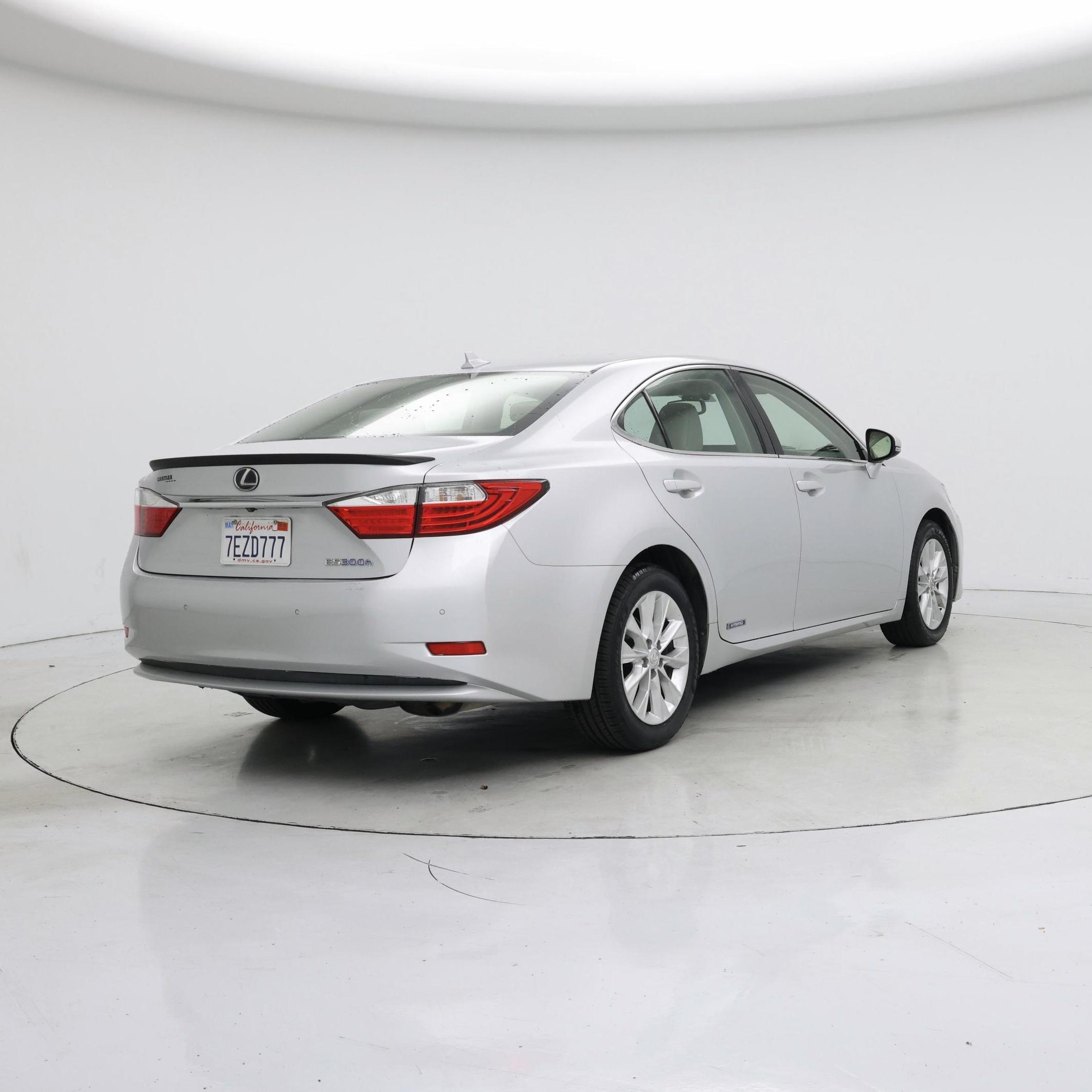 Thumbnail: 2014 Lexus ES - 8