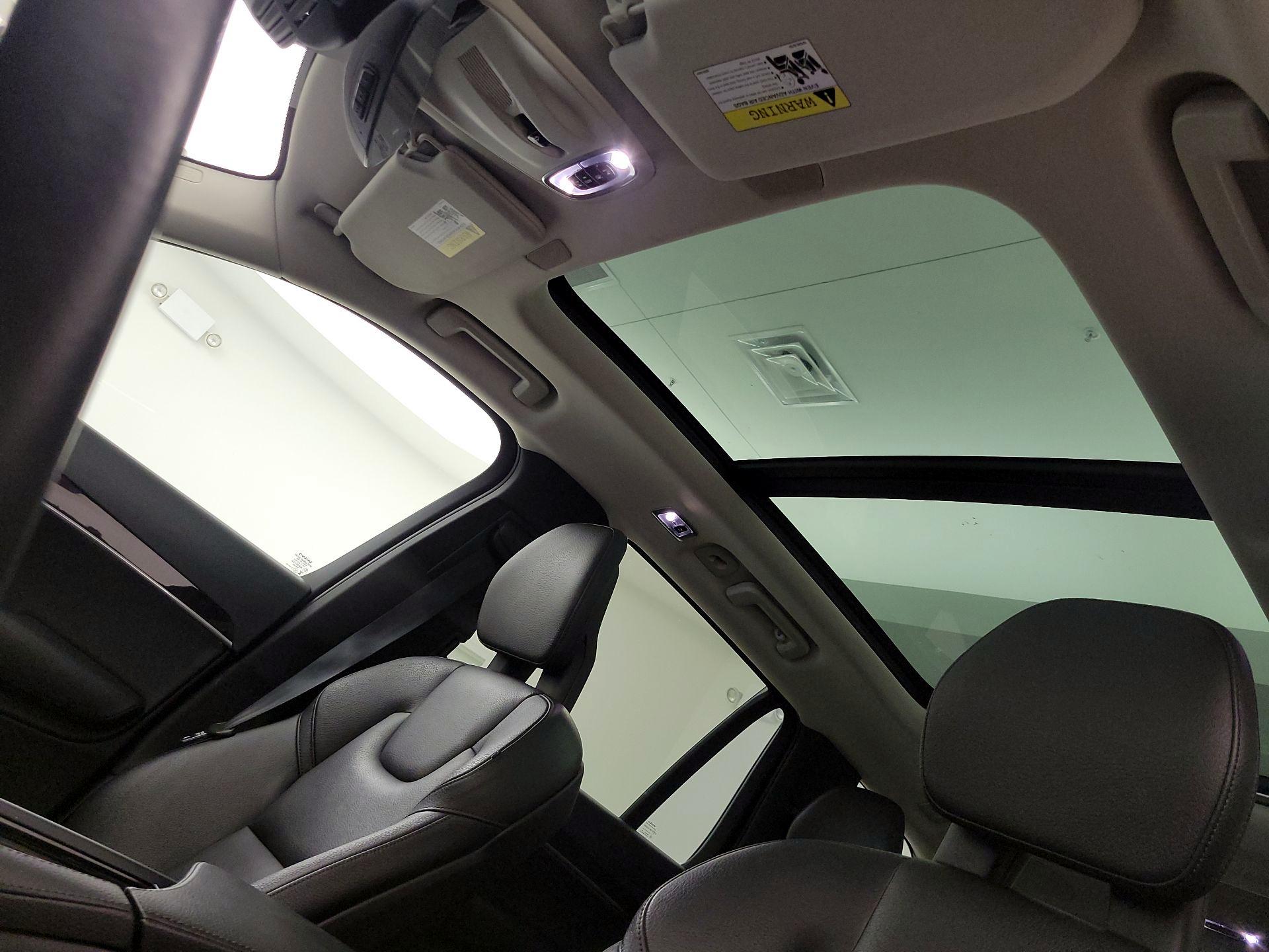 Thumbnail: 2017 Volvo XC90 - 20