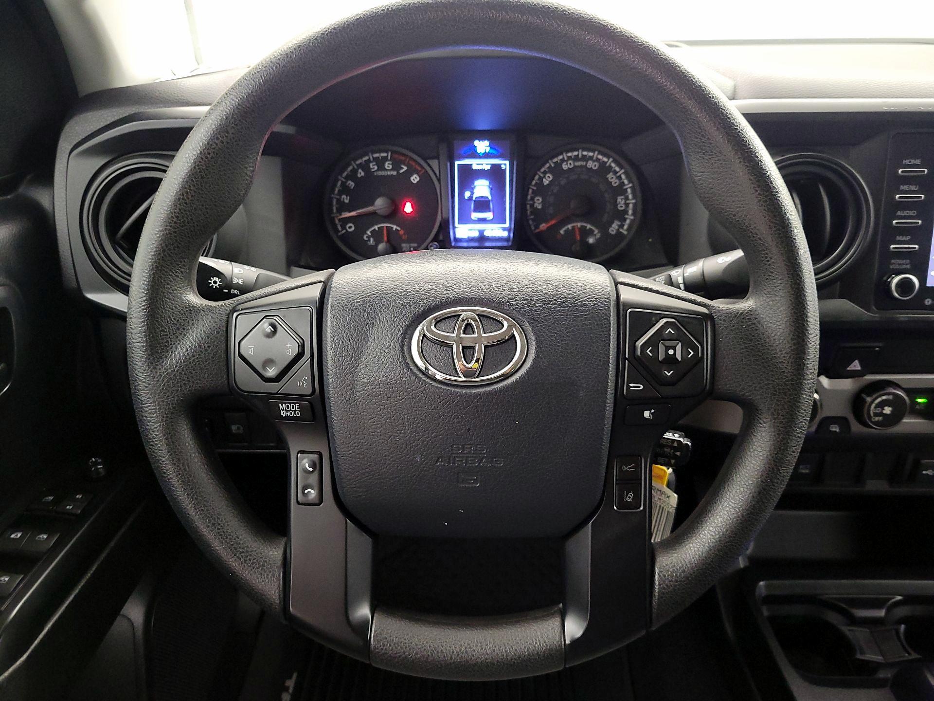 Thumbnail: 2020 Toyota Tacoma - 10
