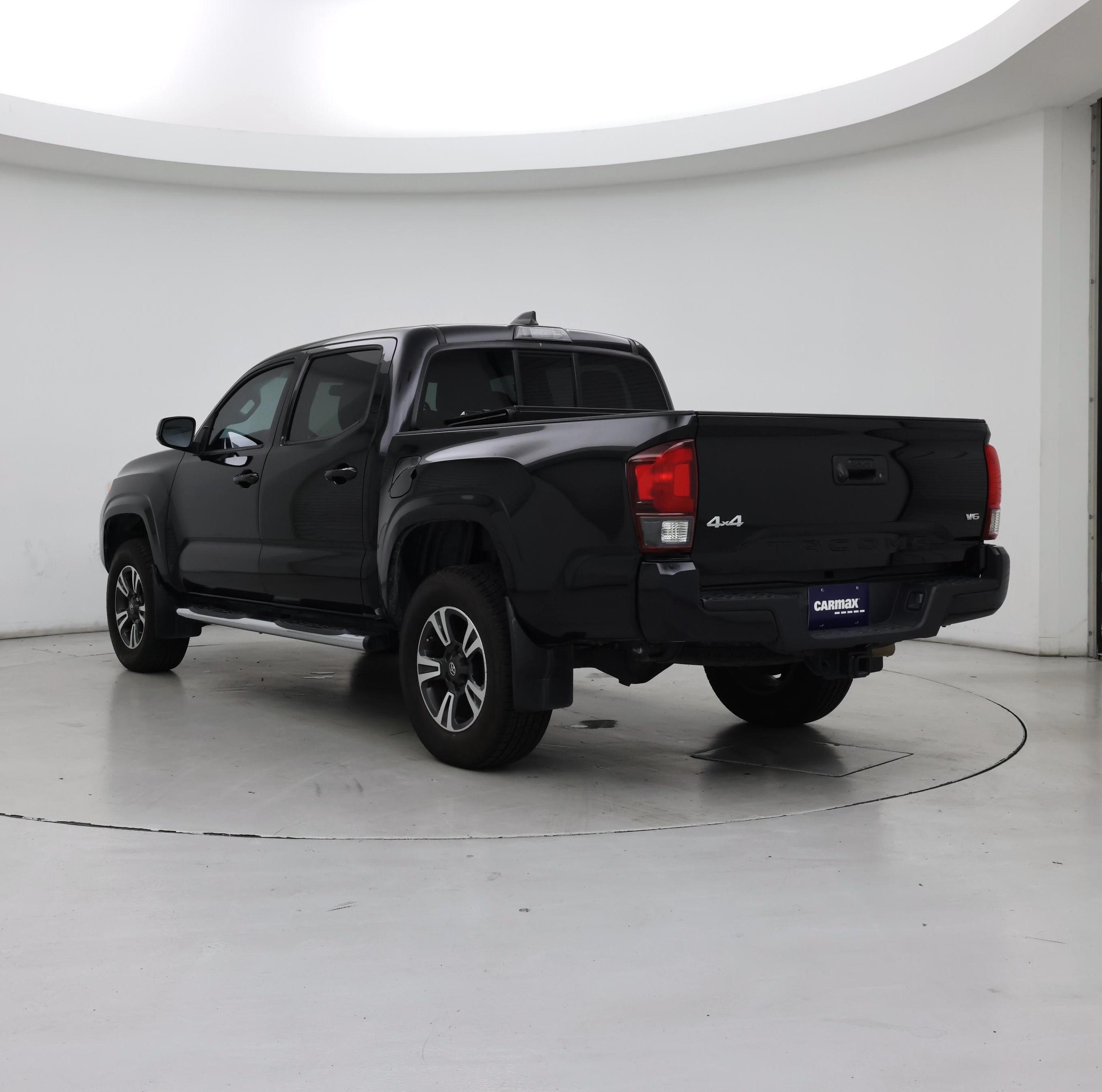 Thumbnail: 2020 Toyota Tacoma - 2