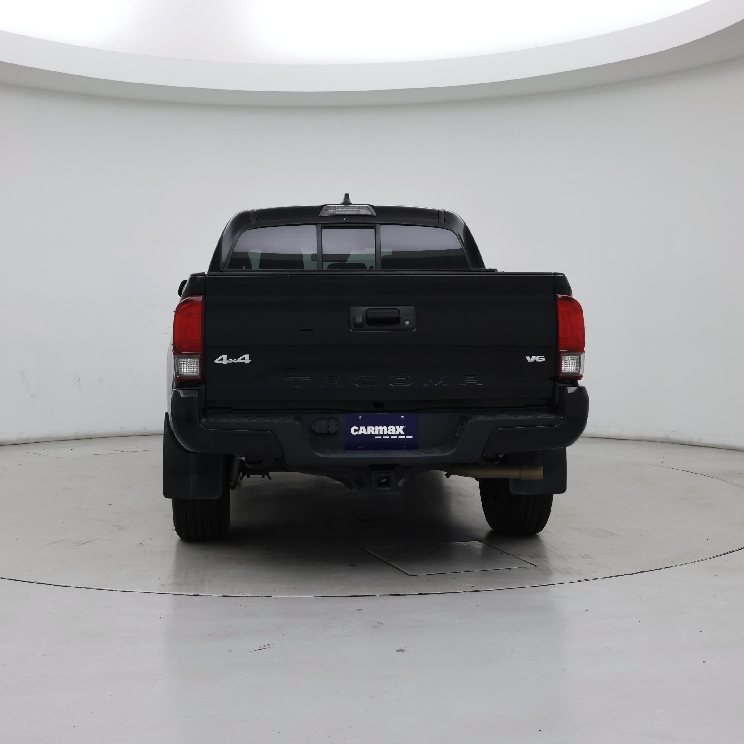 Thumbnail: 2020 Toyota Tacoma - 6