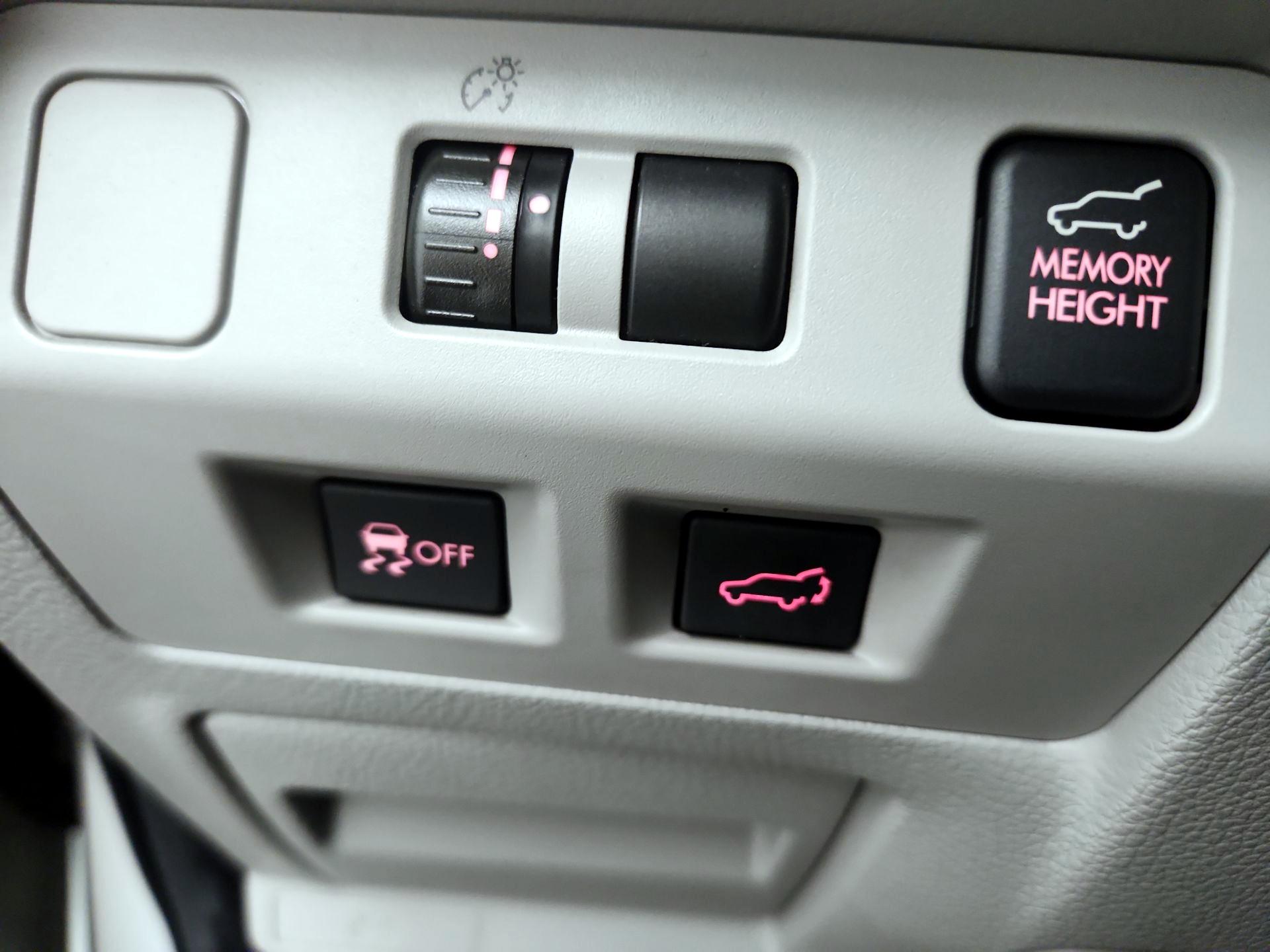 Thumbnail: 2015 Subaru Forester - 13