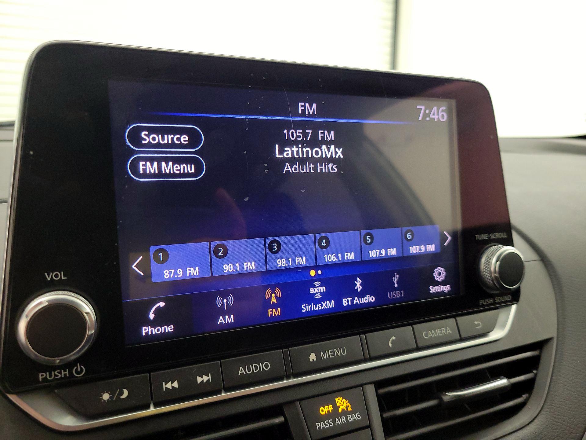 Thumbnail: 2019 Nissan Altima - 15