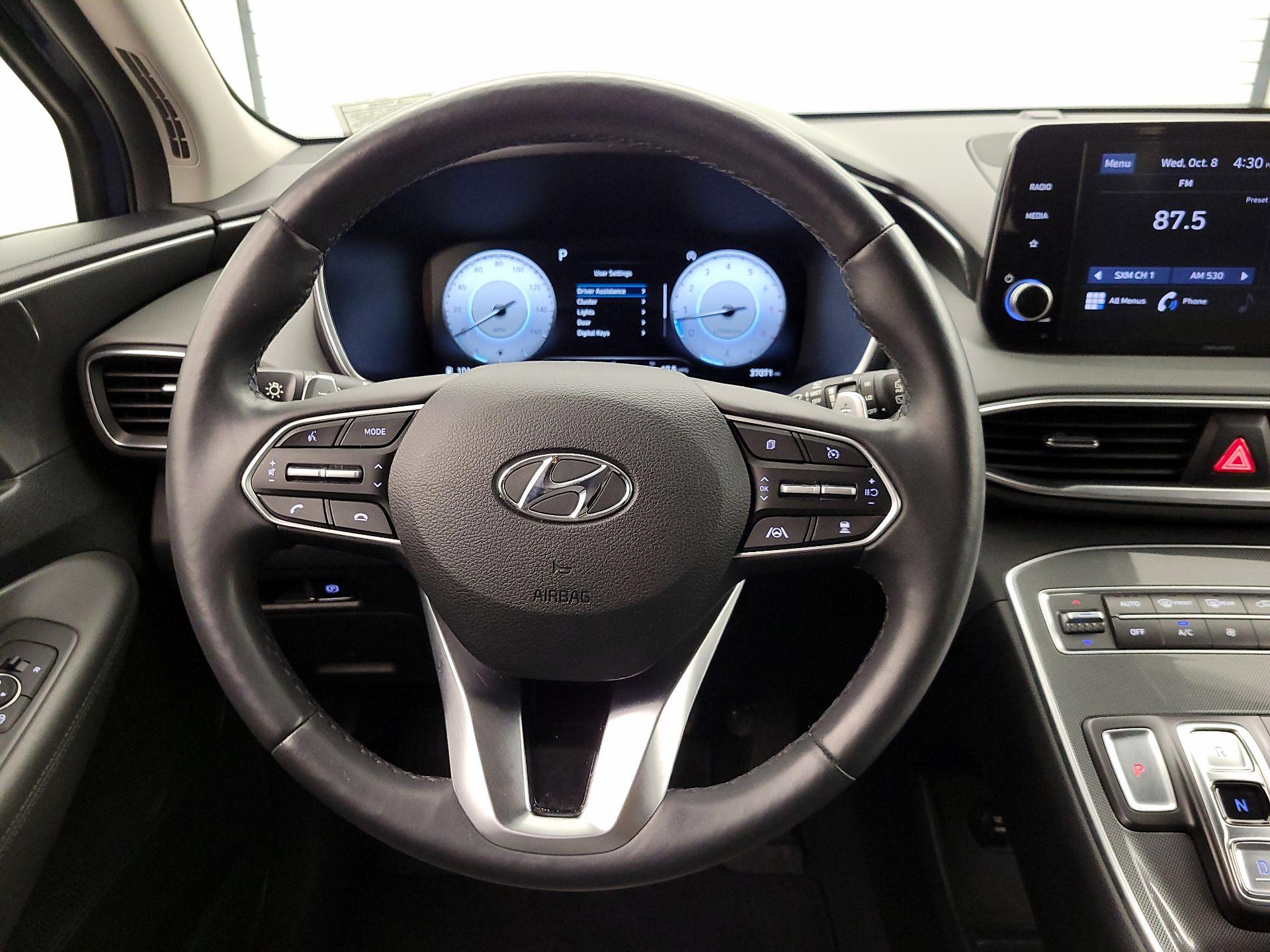 Thumbnail: 2022 Hyundai Santa Fe - 10